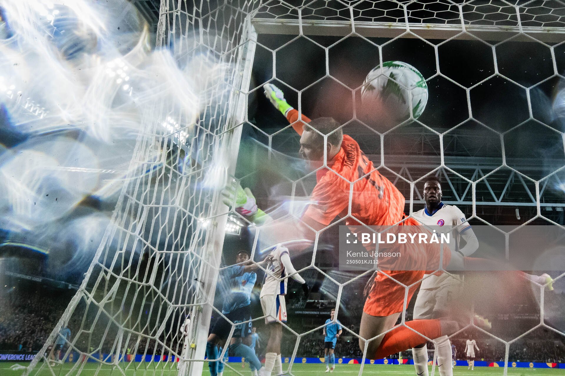 Isak Alemayehu Mulugeta of Djurgården scores 1-4 behind goalkeeper Filip Jørgensen of Chelsea during the UEFA Conference League semifinal between Djurgården and Chelsea on May 1, 2025 in Stockholm.
