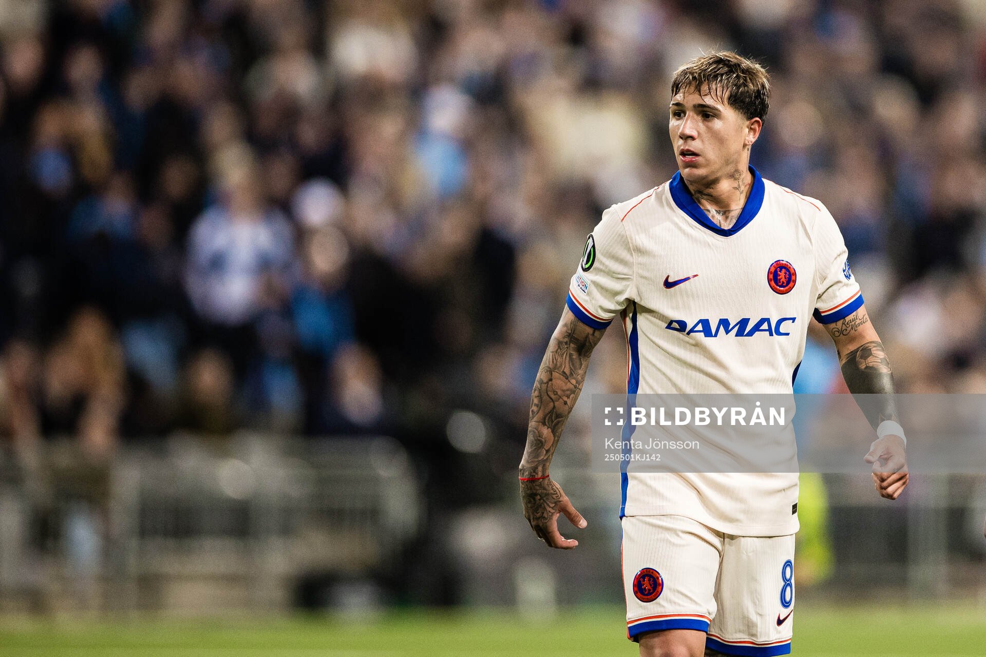 Enzo Fernández of Chelsea during the UEFA Conference League semifinal between Djurgården and Chelsea on May 1, 2025 in Stockholm.