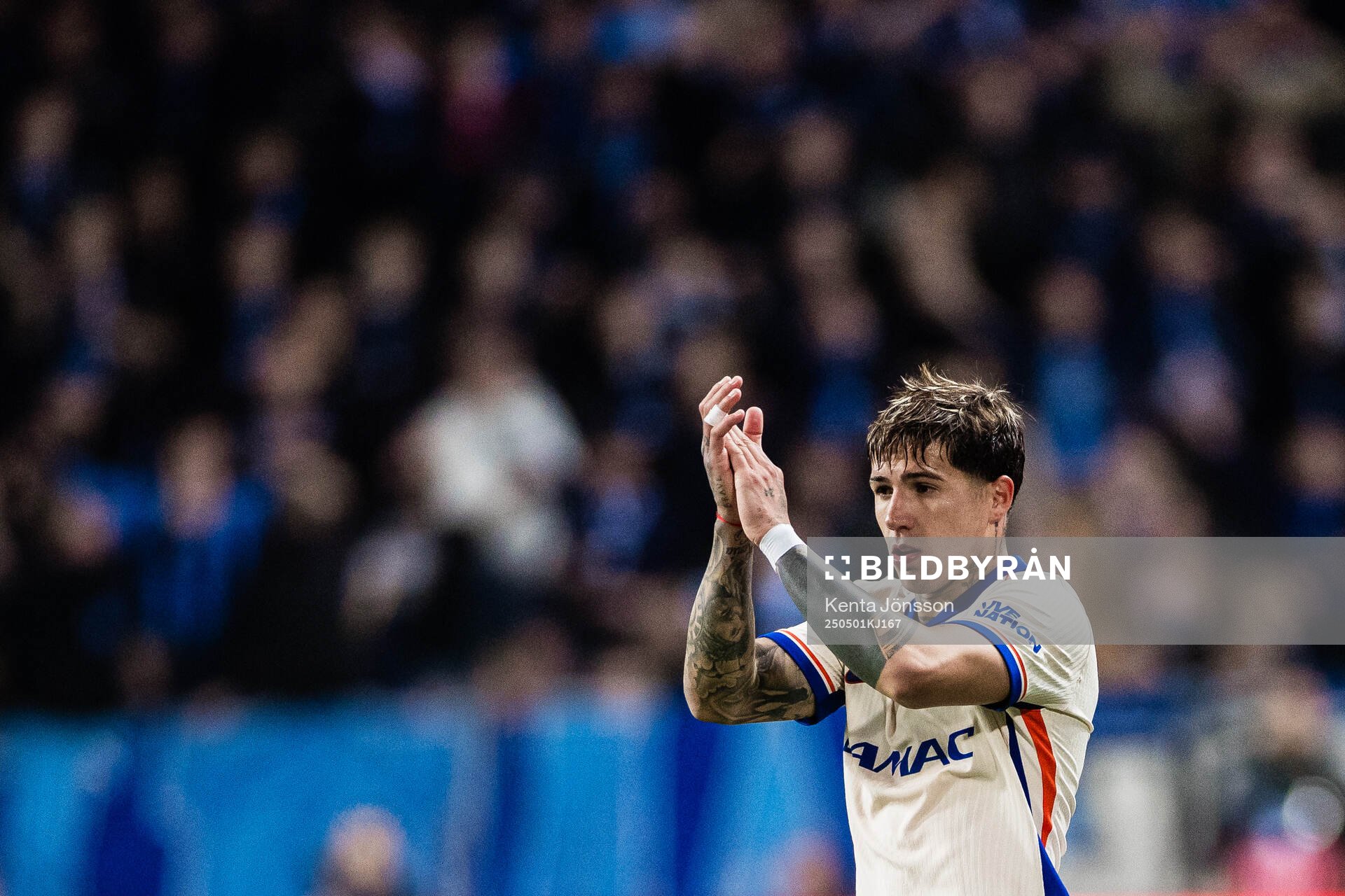 Enzo Fernández of Chelsea during the UEFA Conference League semifinal between Djurgården and Chelsea on May 1, 2025 in Stockholm.