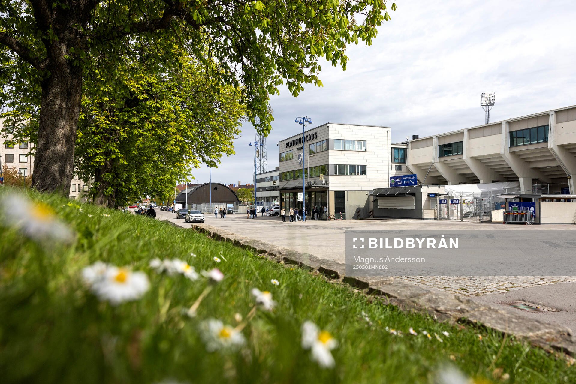 Exteriör vy av Platinumcars Arena inför semifinalen i Svenska Cupen mellan IFK Norrköping och Häcken den 1 maj 2025 i Norrköping.