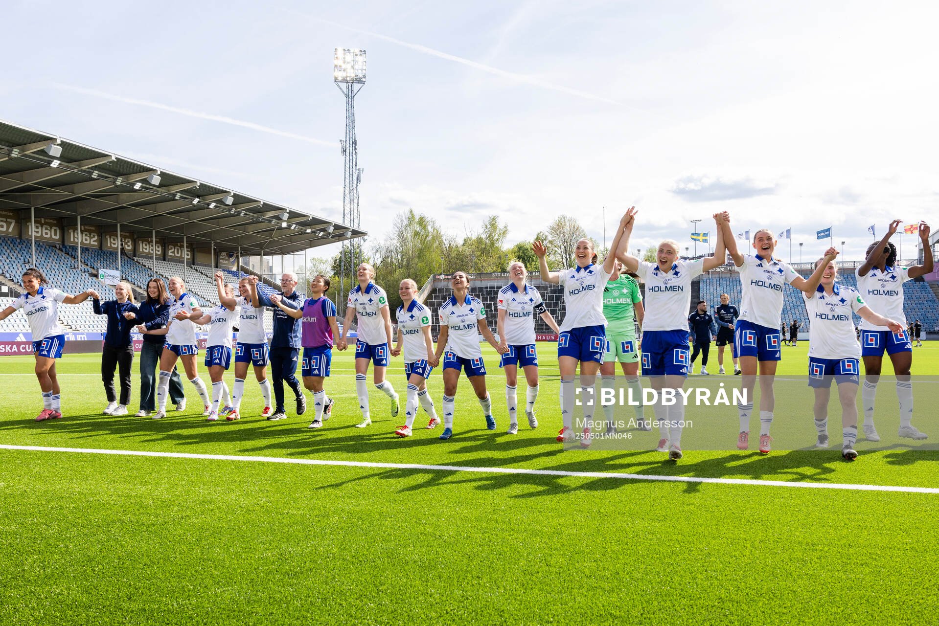IFK Norrköpings spelare jublar efter semifinalen i Svenska Cupen mellan IFK Norrköping och Häcken den 1 maj 2025 i Norrköping.