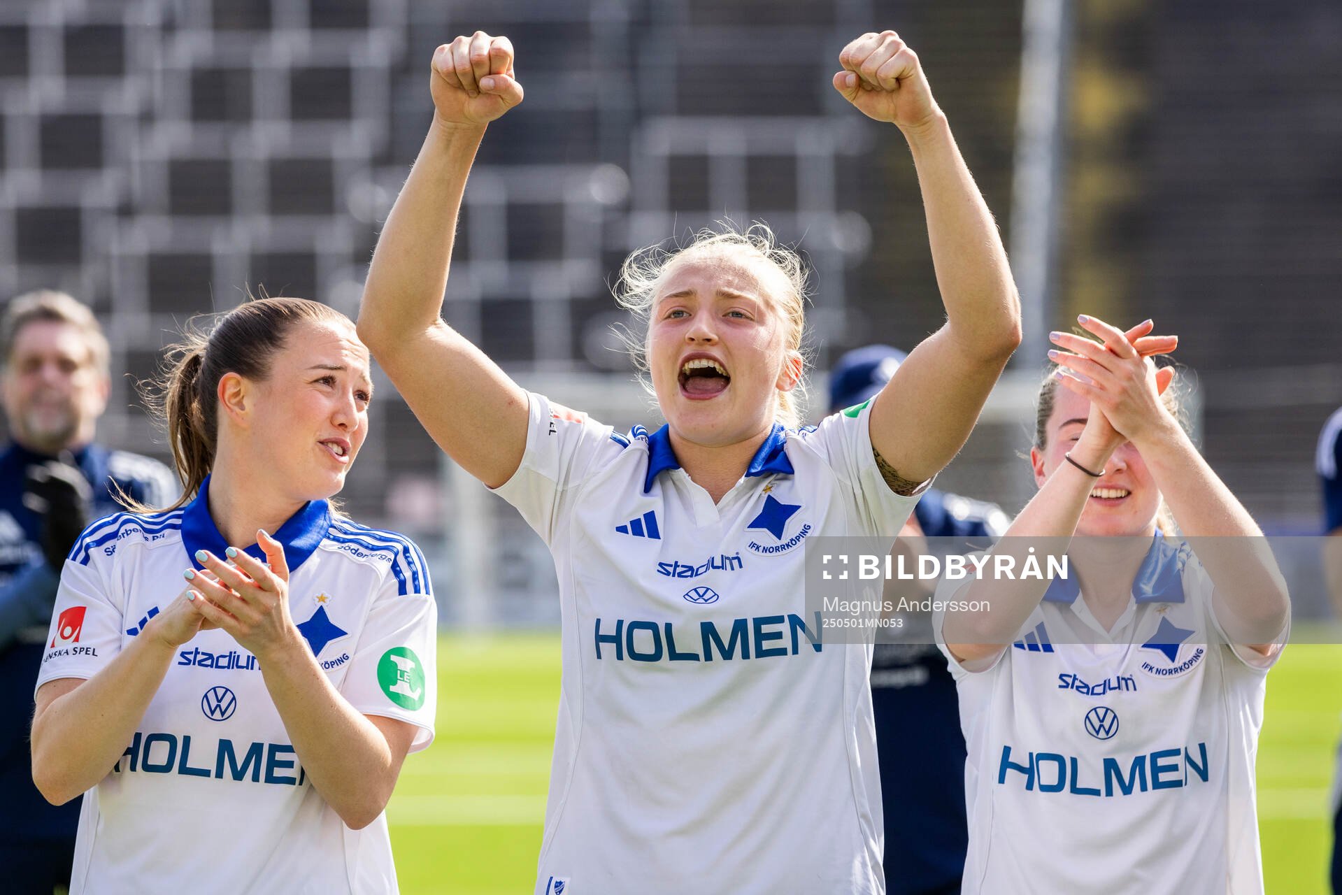 IFK Norrköpings Wilma Leidhammar jublar efter semifinalen i Svenska Cupen mellan IFK Norrköping och Häcken den 1 maj 2025 i Norrköping.