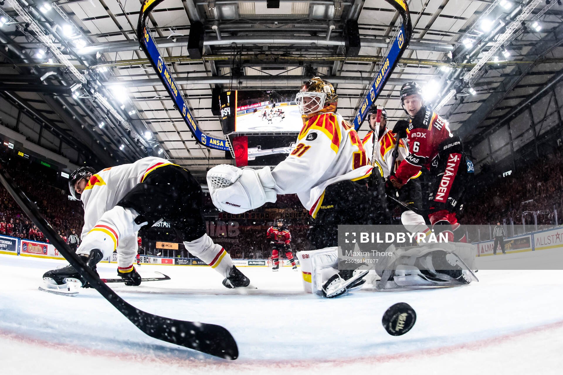 Brynäs målvakt Erik Källgren släpper in 3-1 målet