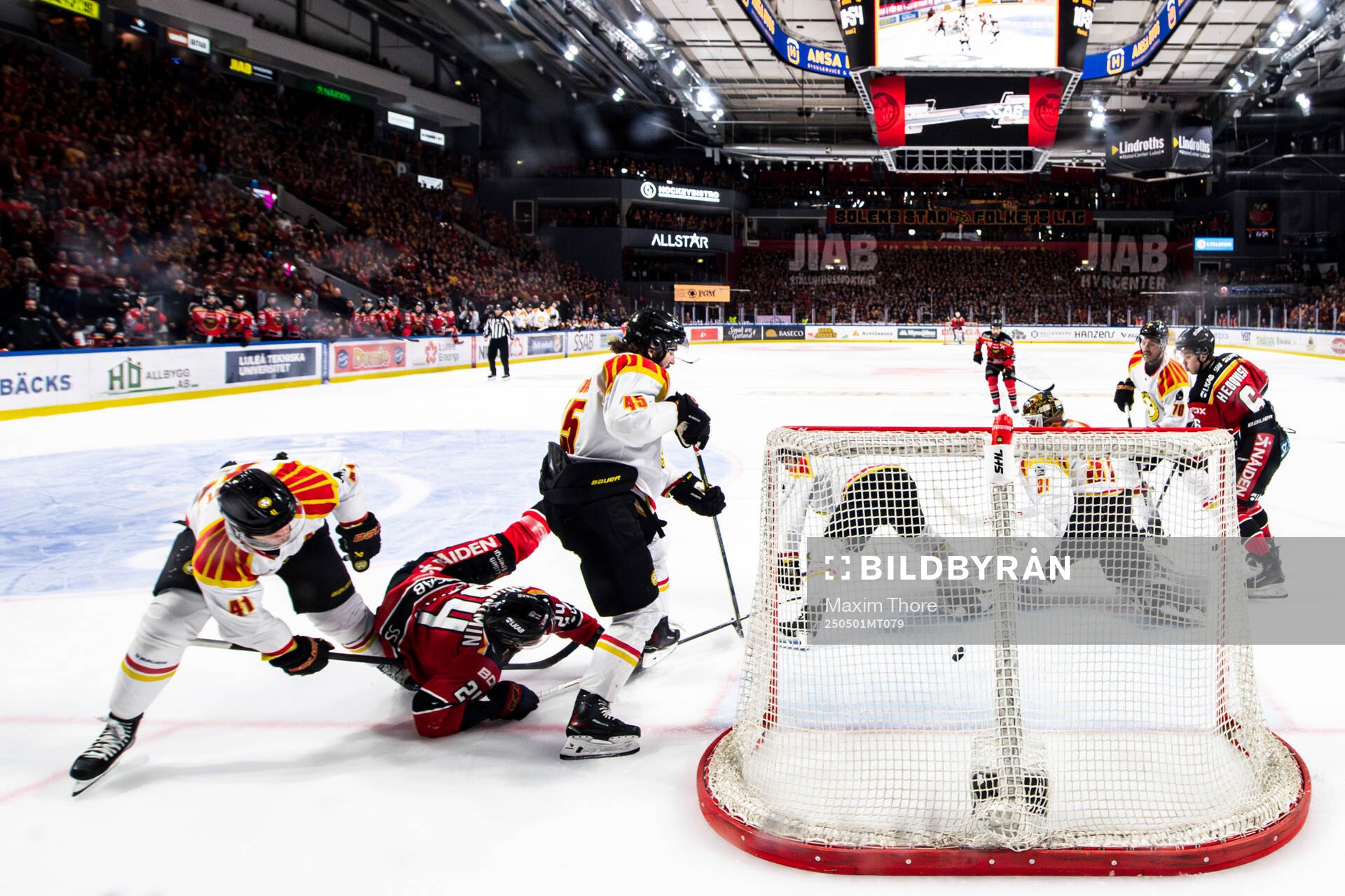 Brynäs målvakt Erik Källgren släpper in 3-1 målet av