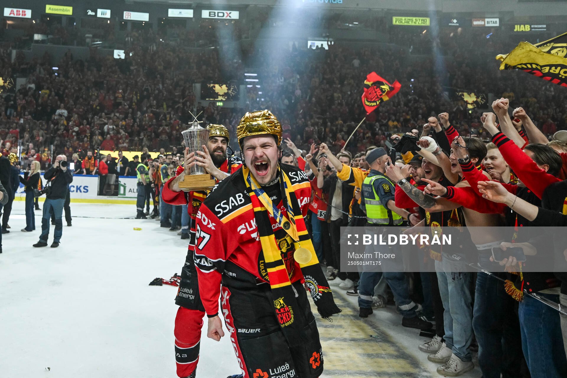 Luleås Frederic Allard och Oskari Laaksonen jublar