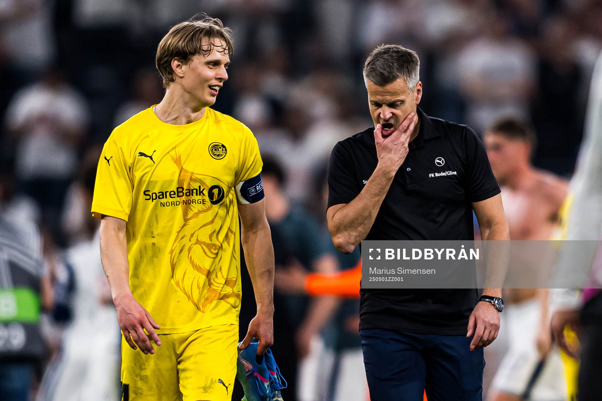 Ulrik Saltnes and Kjetil Knutsen, head coach of Bodø/Glimt, after the UEFA Europa League semi-final football match between Tottenham and Bodø/Glimt on May 1, 2025 in London.