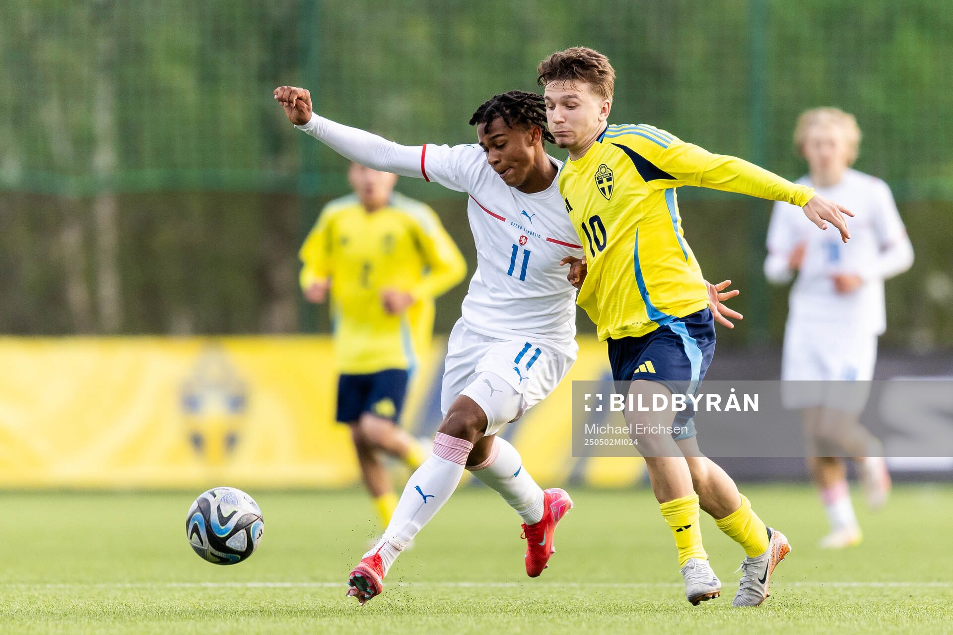 Lewis Azaka of Czech Republic and Alexander Odefalk of Sweden during the UEFA Development Tournament between Sweden and Czech Republic on May 2, 2025 in Lysekil.