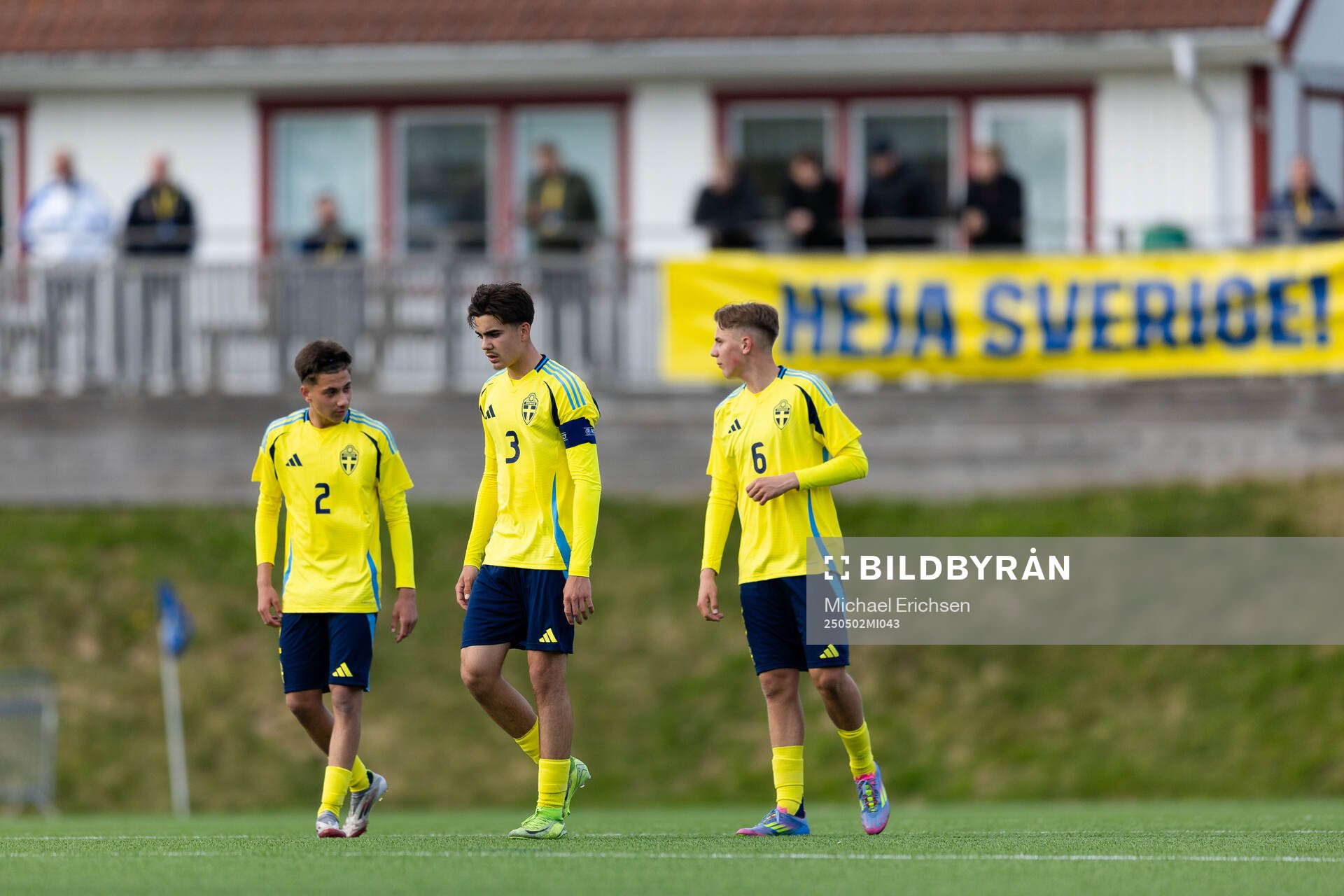 Elias Khalil, Vicente Ponnert Hidalgo and Oliver Månsson of Sweden during the UEFA Development Tournament between Sweden and Czech Republic on May 2, 2025 in Lysekil.