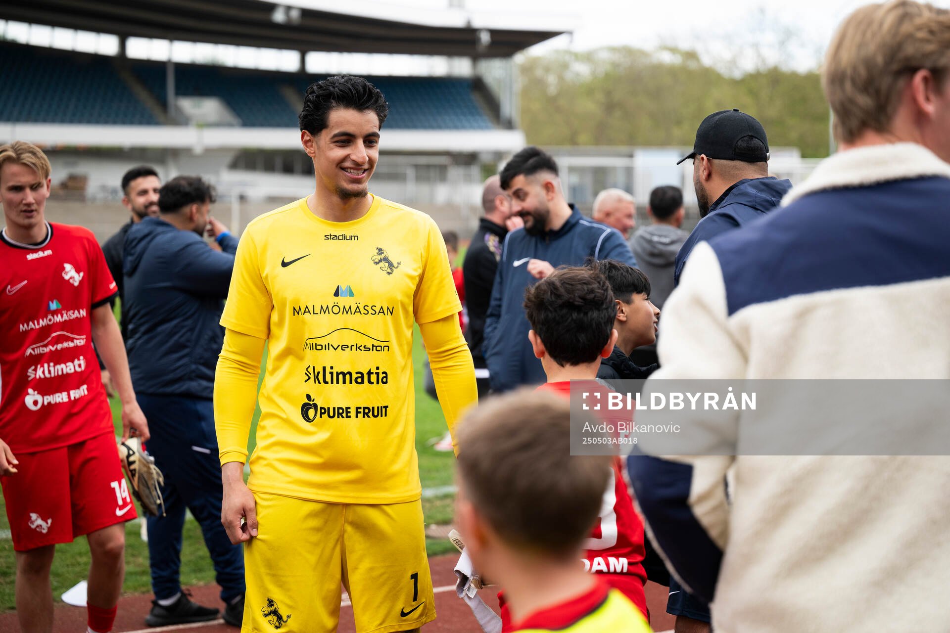 Ariana FCs målvakt Kumel Al Rekabe under fotbollsmatchen i Ettan södra mellan Ariana FC och Husqvarna FF den 3 maj 2025 i Malmö. 
