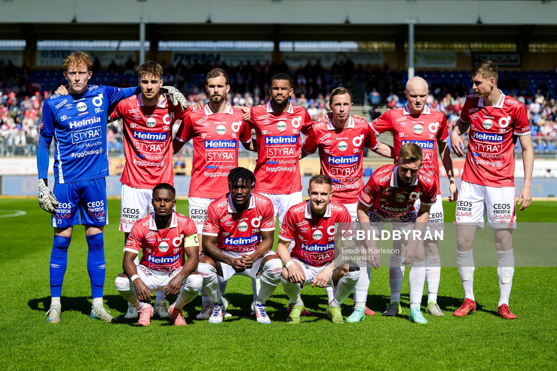 Degerfors fr v. Bakre raden, målvakt Rasmus Forsell, Juhani Pikkarainen, Sebastian Ohlsson, Leon Hien, Erik Lindell, Marcus Rafferty och Adi Fisic. Främre raden fr.v. Nahom Netabay, Mamadouba Diaby, Christos Gravius och Sebastian Ohlsson under fotbollsmatchen i Allsvenskan mellan Degerfors och Sirius den 3 maj 2025 i Degerfors. 