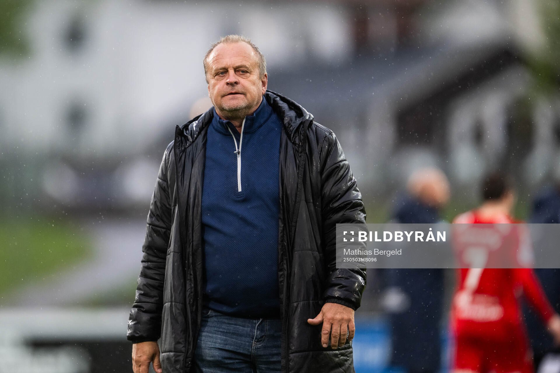 Värnamos assisterande tränare Jonas Thern efter fotbollsmatchen i Allsvenskan mellan Halmstad och Värnamo den 3 maj 2025 i Halmstad. 