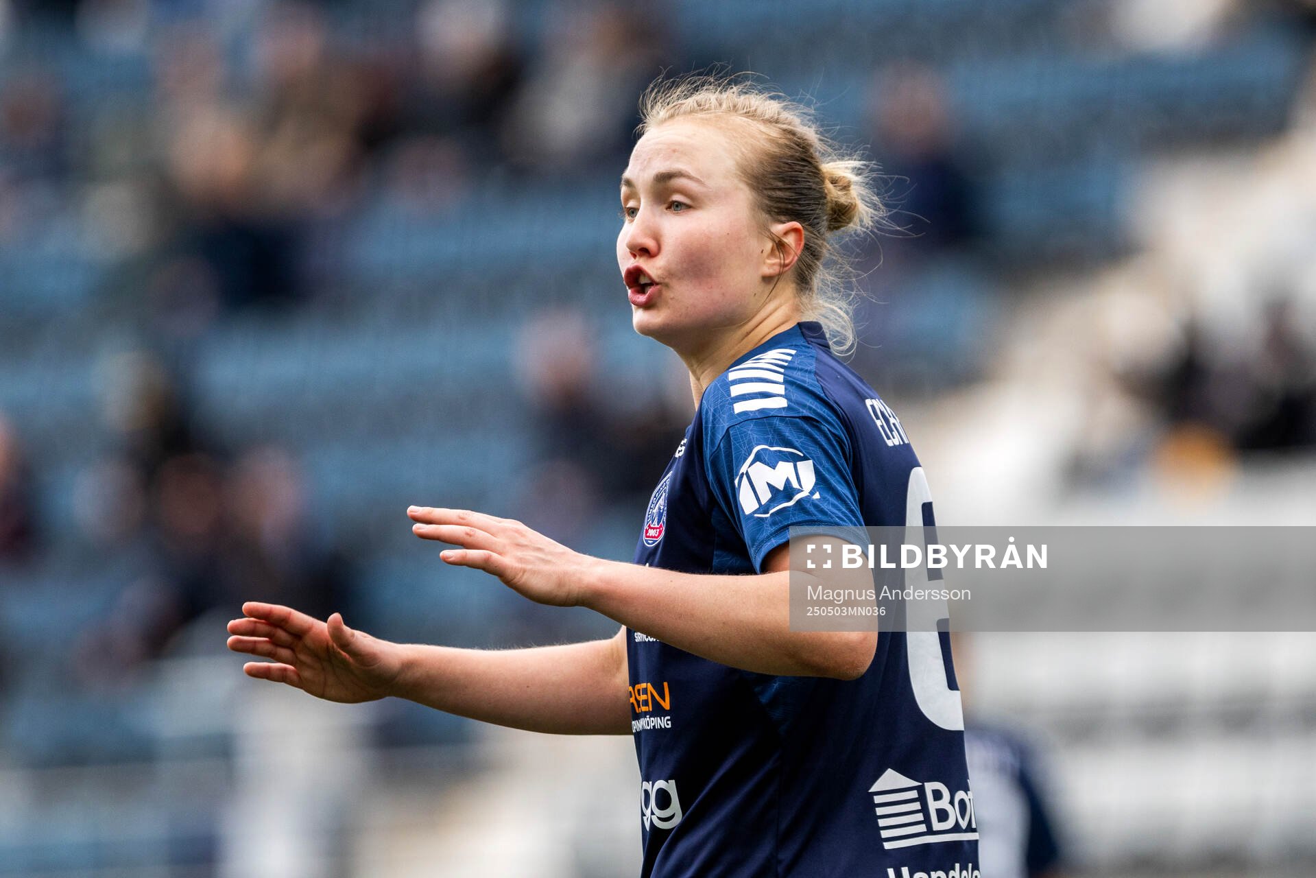 Linköpings Noor Eckhoff under fotbollsmatchen i Damallsvenskan mellan Linköping och Malmö FF den 3 maj 2025 i Linköping. 