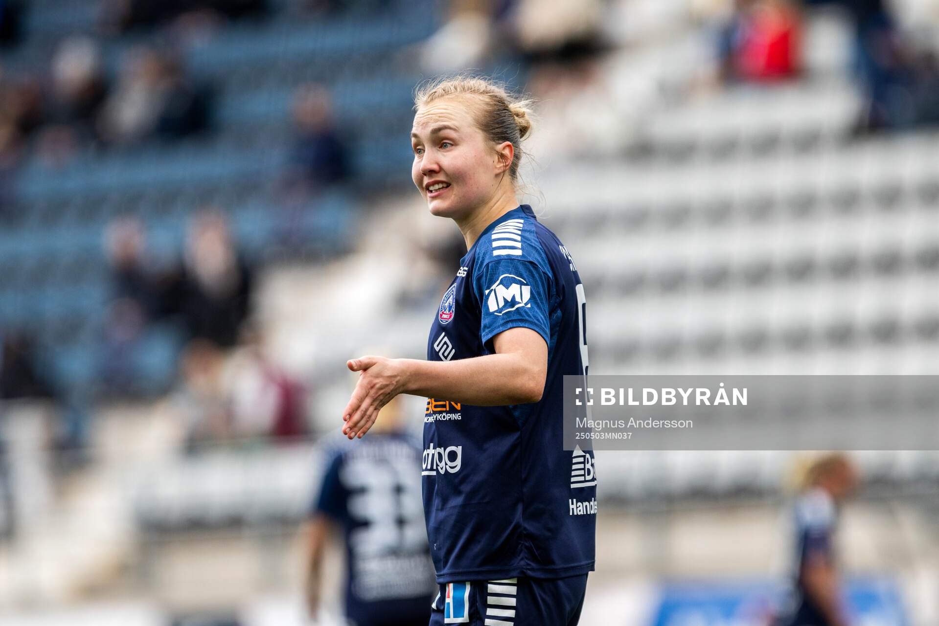 Linköpings Noor Eckhoff under fotbollsmatchen i Damallsvenskan mellan Linköping och Malmö FF den 3 maj 2025 i Linköping. 