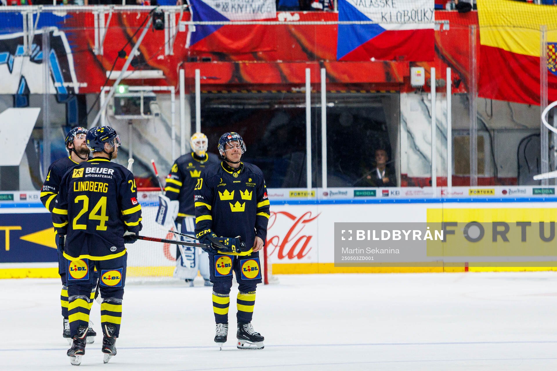 André Petersson of Sweden looks dejected