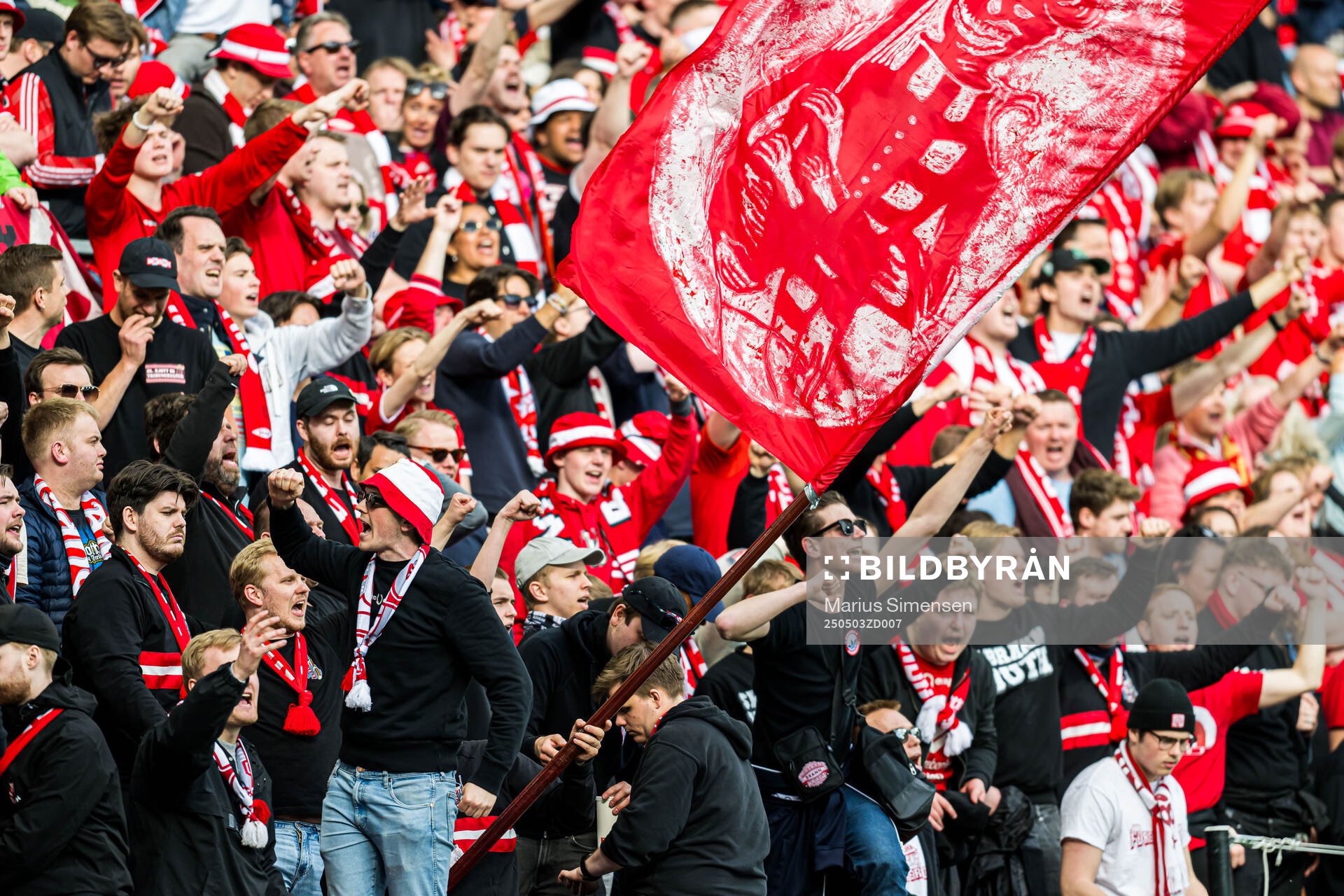 Spectators in the stands ahead of the Eliteserien match between Rosenborg and Molde on May 3, 2025 in Oslo. 