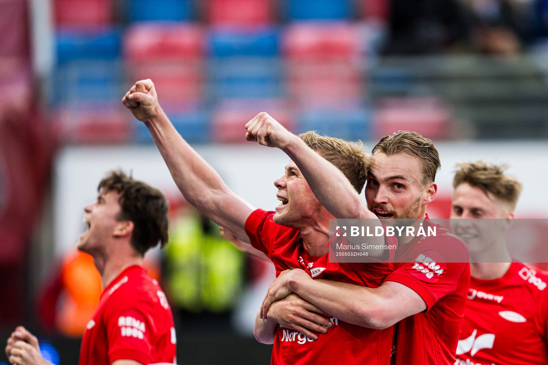 Aune Heggebø of Brann celebrates
