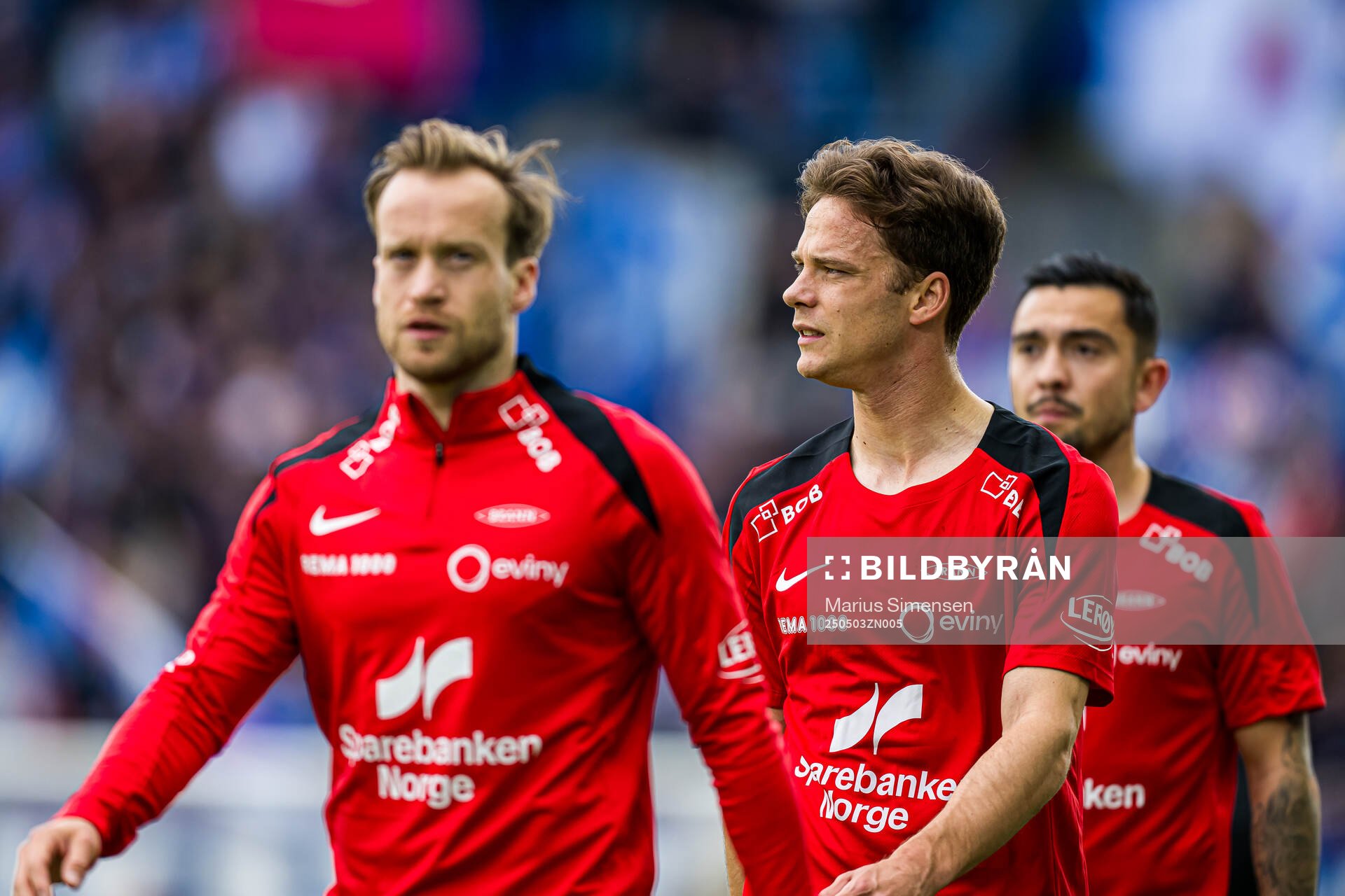 Felix Horn Myhre of Brann warms up