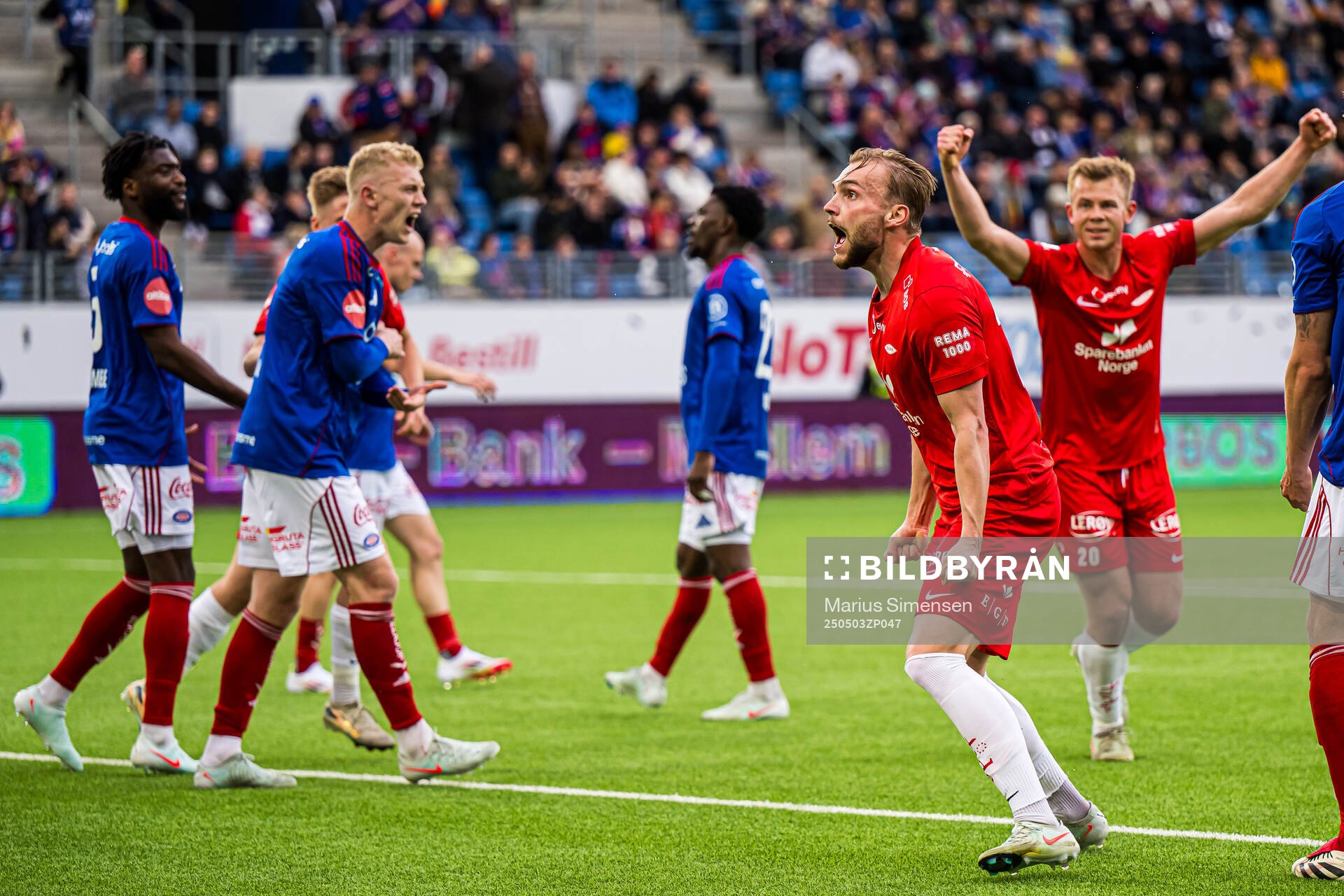 Mads Berg Sande of Brann celebrates after scoring the 2-3 goal during the Eliteserien match between Vålerenga and Brann on May 3, 2025 in Oslo.