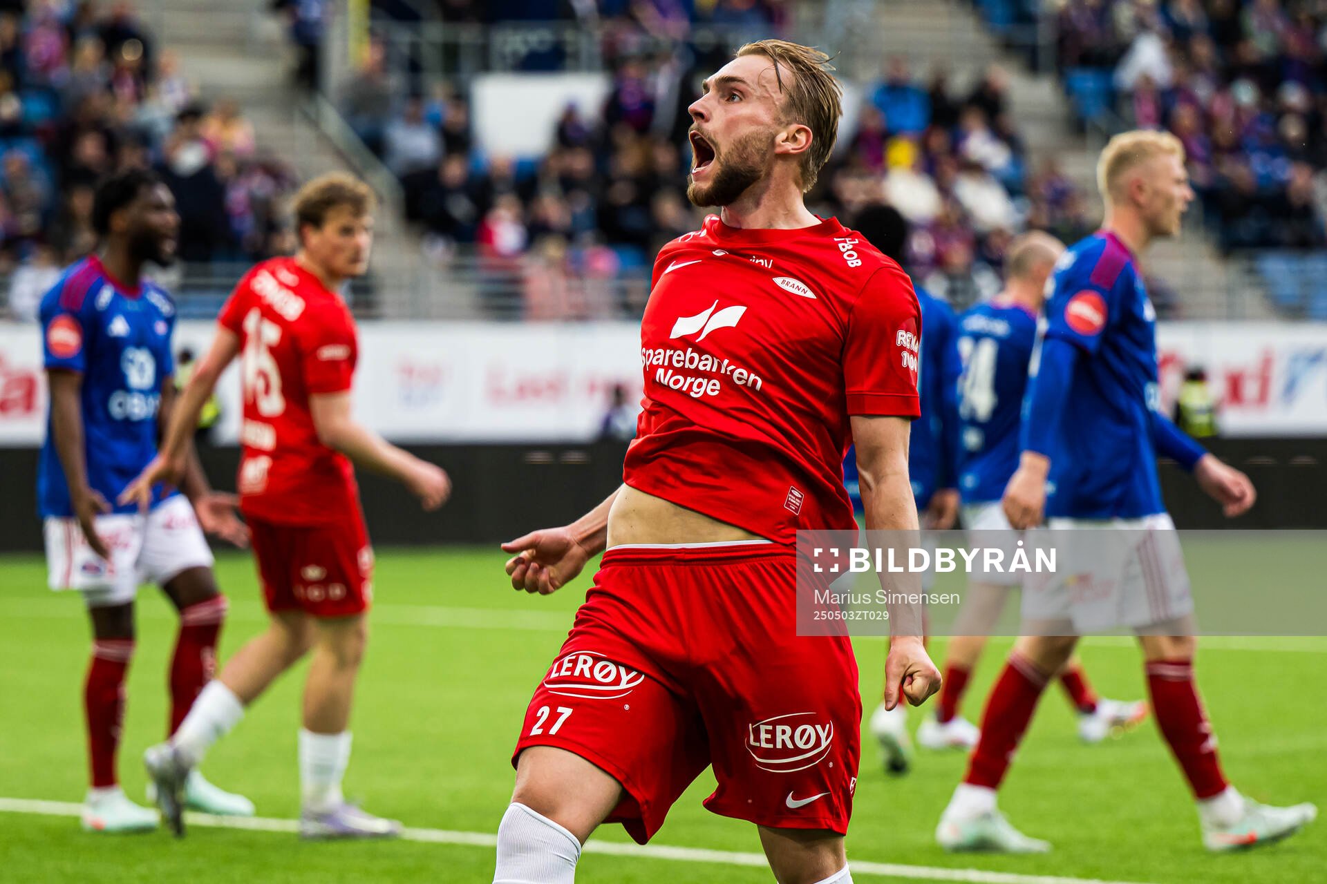 Mads Berg Sande of Brann celebrates after scoring the 2-3 goal during the Eliteserien match between Vålerenga and Brann on May 3, 2025 in Oslo.