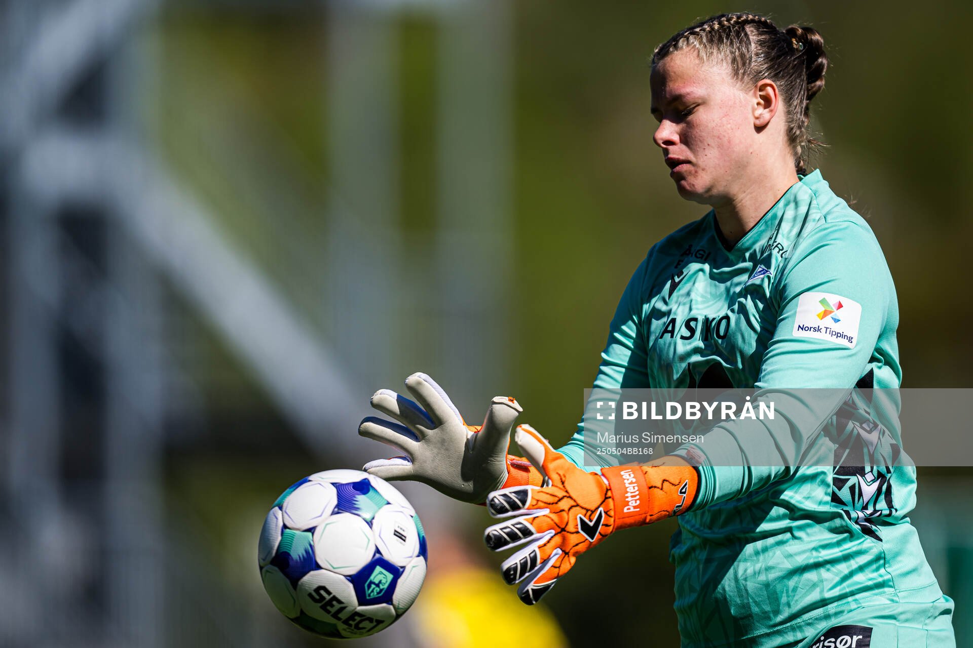 Juliane Pettersen of Start