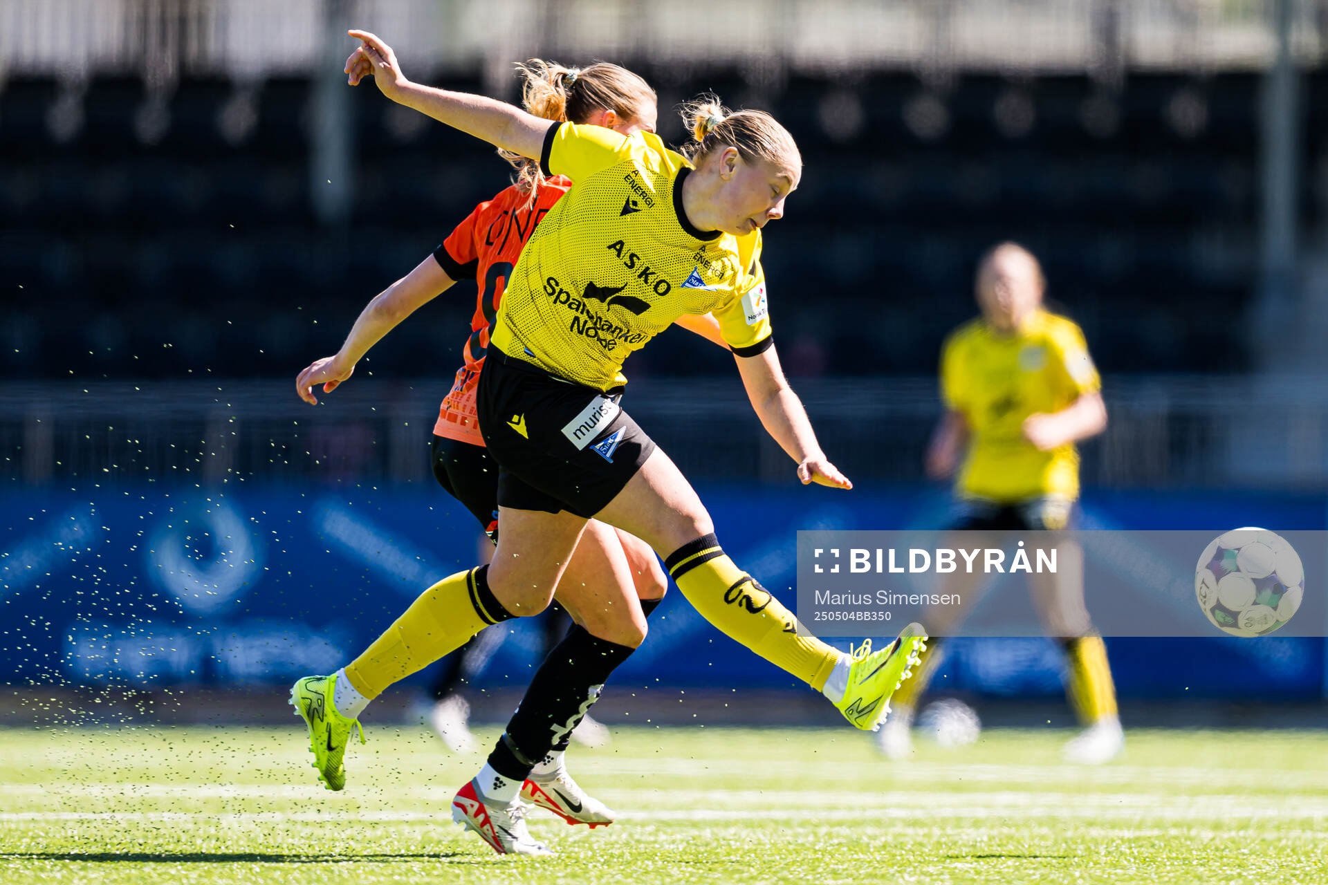 Amalie Isabell Taraldsen of Start during the 1. division football match between Åsane and Start on May 4, 2025 in Bergen.