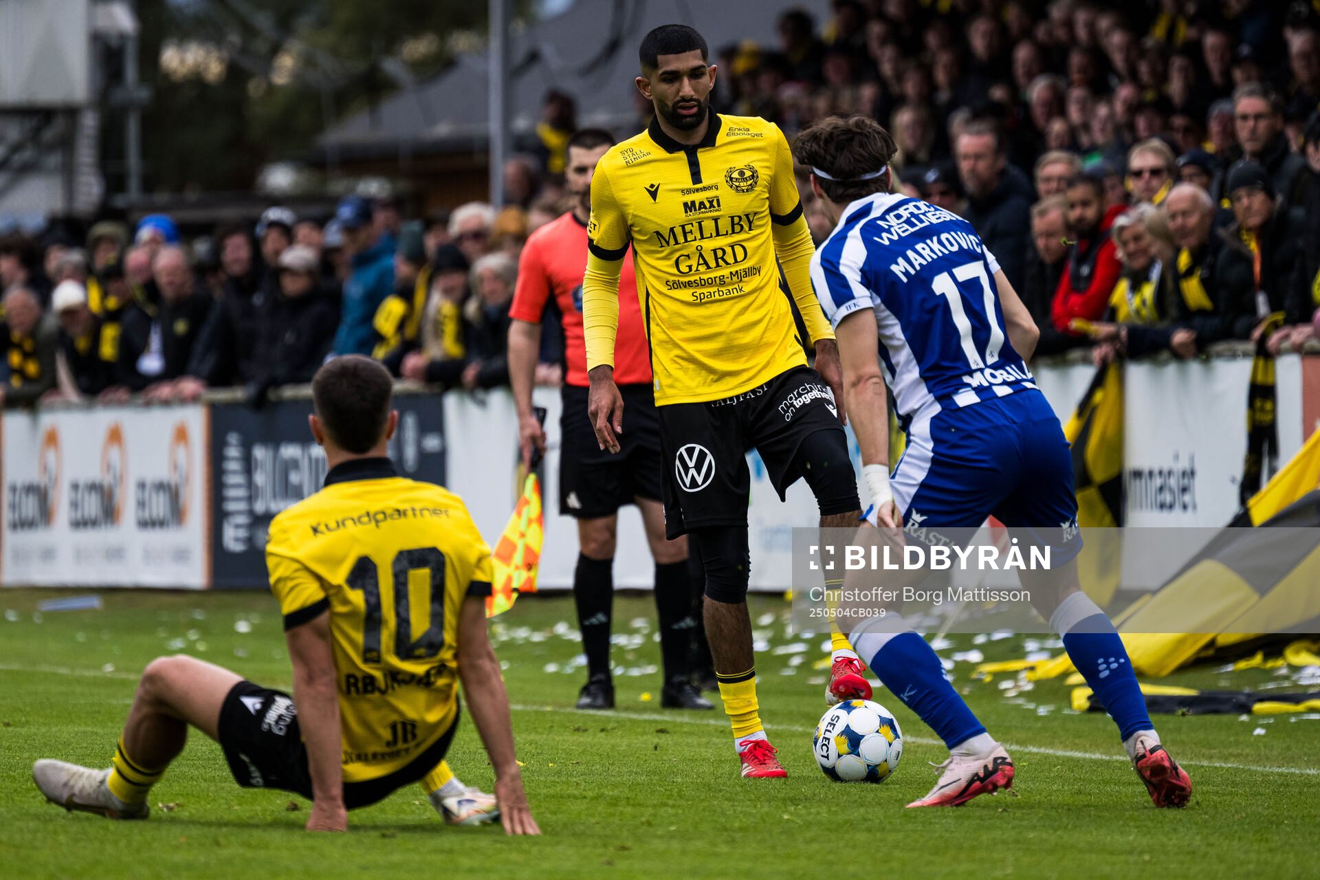Mjällbys Abdullah Iqbal under fotbollsmatchen i Allsvenskan mellan Mjällby och IFK Göteborg den 4 maj 2025 i Hällevik. 
