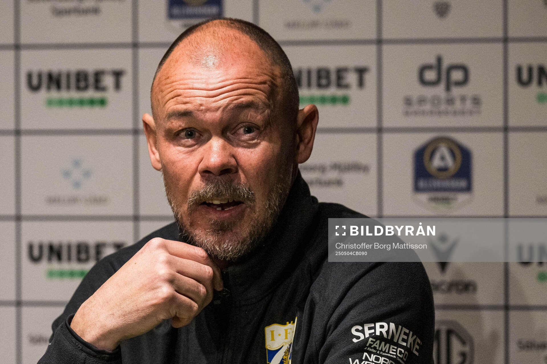 IFK Göteborgs assisterande tränare Joachim Björklund efter fotbollsmatchen i Allsvenskan mellan Mjällby och IFK Göteborg den 4 maj 2025 i Hällevik.