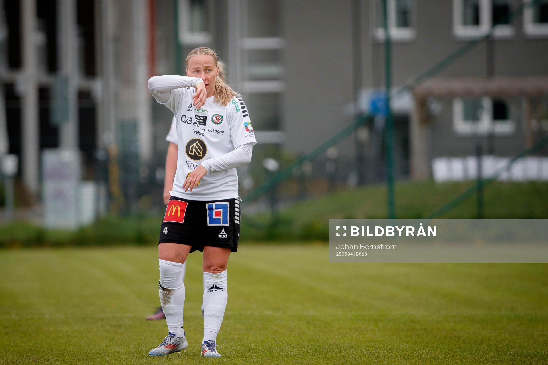 Örebro SKs Alva Hed deppar