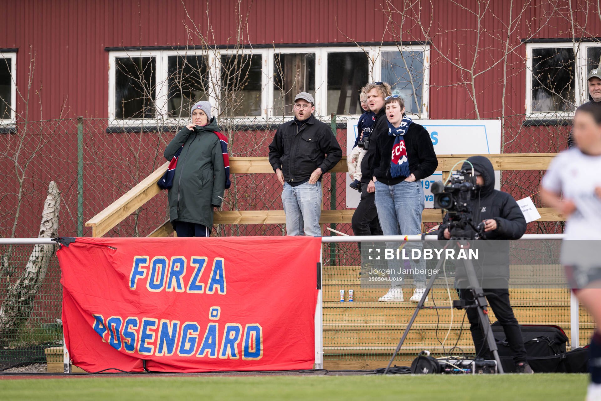 Rosengård supportrar på läktaren