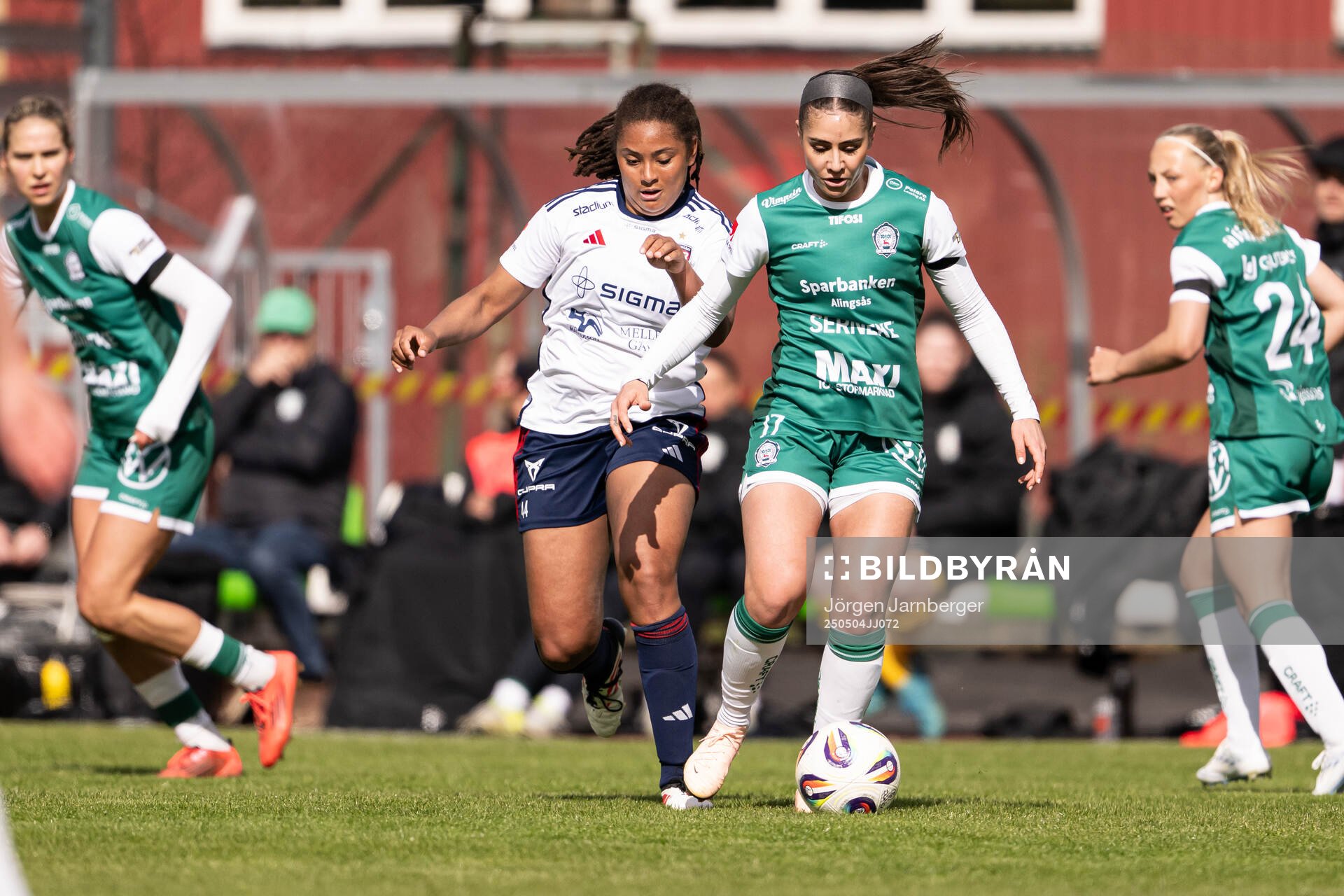 Rosengårds Jo-Anne Agbor Tataw Cronquist och Alingsås