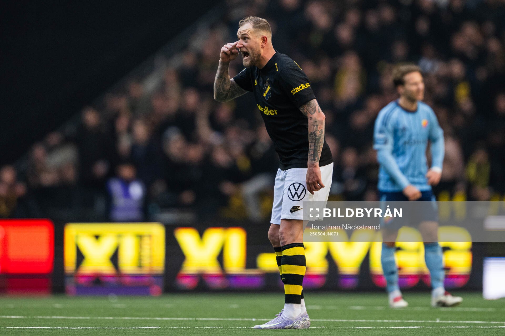 AIKs John Guidetti under fotbollsmatchen i Allsvenskan mellan Djurgården och AIK den 4 maj 2025 i Stockholm. 