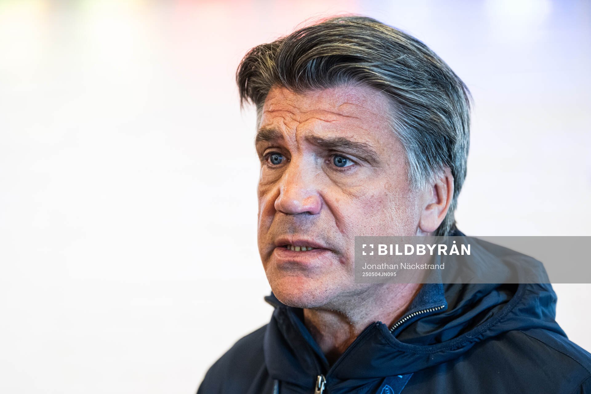 Djurgårdens sportchef Bosse Andersson i mixade zonen efter fotbollsmatchen i Allsvenskan mellan Djurgården och AIK den 4 maj 2025 i Stockholm.