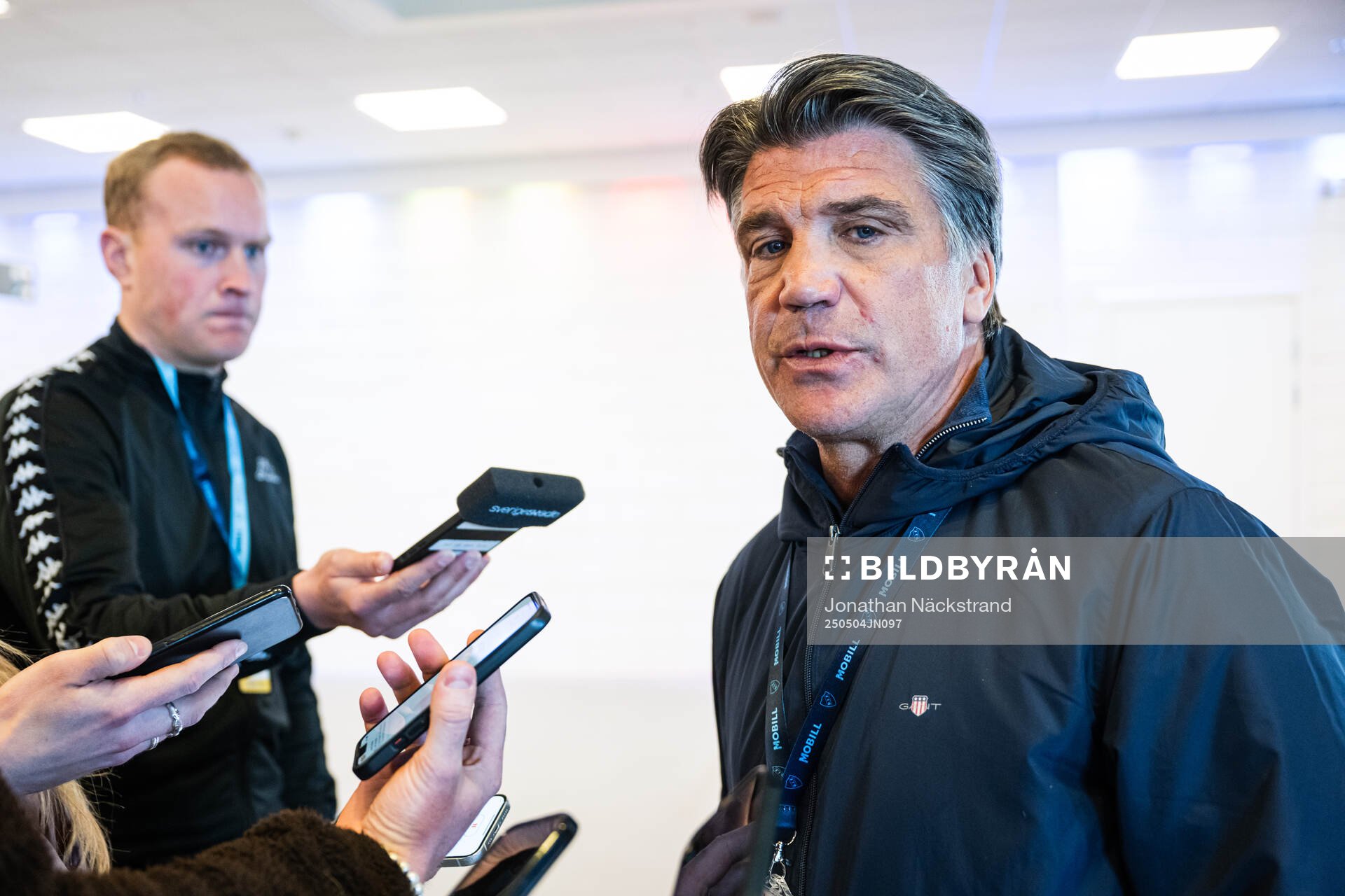 Djurgårdens sportchef Bosse Andersson i mixade zonen efter fotbollsmatchen i Allsvenskan mellan Djurgården och AIK den 4 maj 2025 i Stockholm.