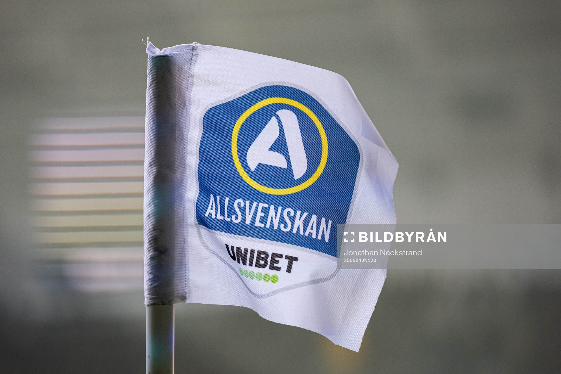 Hörnflagga med Allsvenskans logotyp