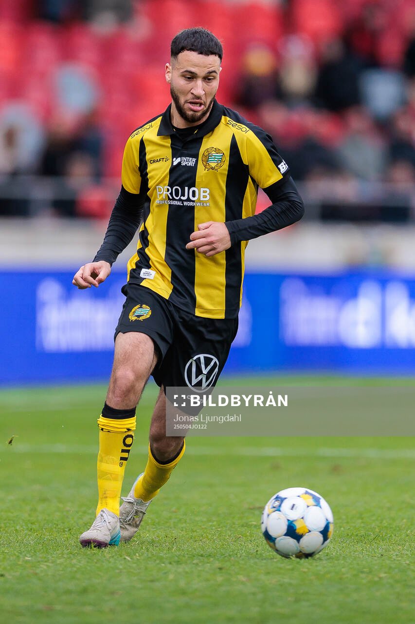 Hammarbys Abdelrahman Boudah Saidi under fotbollsmatchen i Allsvenskan mellan Öster och Hammarby den 4 maj 2025 i Växjö. 