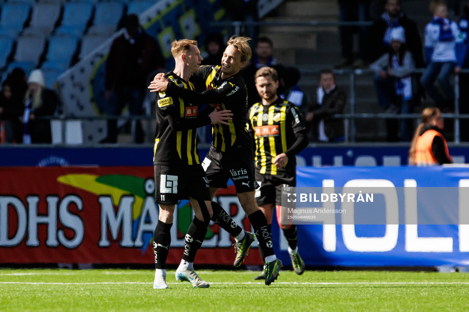 Häckens Julius Lindberg jublar efter 0-2 under fotbollsmatchen i Allsvenskan mellan IFK Norrköping och Häcken den 4 maj 2025 i Norrköping.