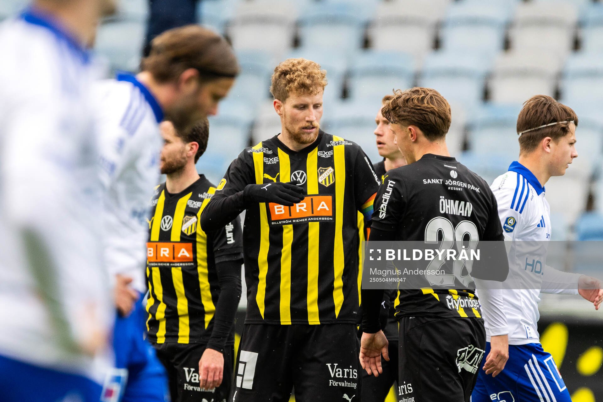 Häckens Simon Gustafson jublar efter fotbollsmatchen i Allsvenskan mellan IFK Norrköping och Häcken den 4 maj 2025 i Norrköping. 