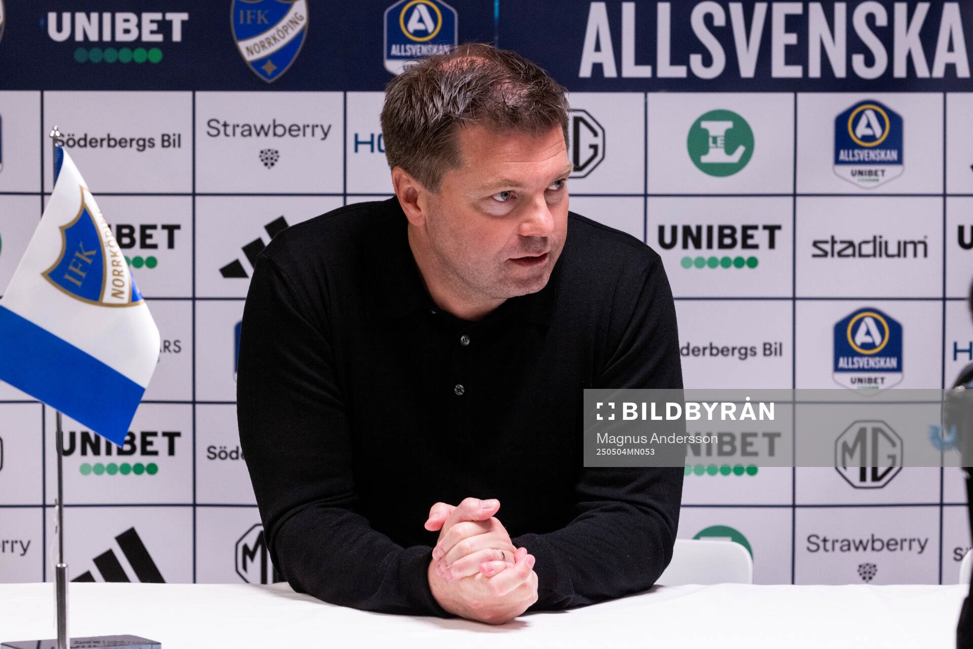 Häckens tränare Jens Gustafsson under presskonferensen efter fotbollsmatchen i Allsvenskan mellan IFK Norrköping och Häcken den 4 maj 2025 i Norrköping.
