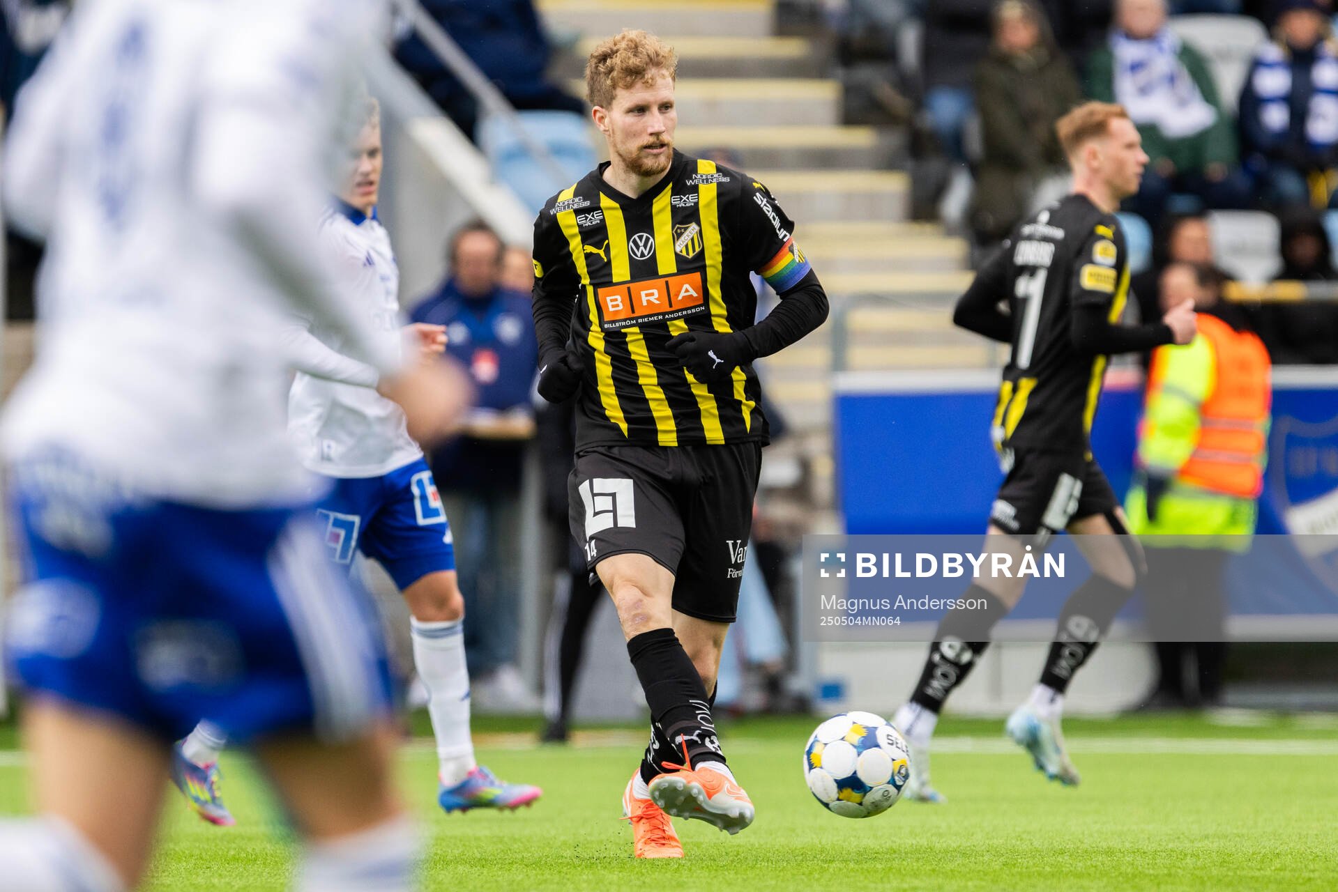 Häckens Simon Gustafson under fotbollsmatchen i Allsvenskan mellan IFK Norrköping och Häcken den 4 maj 2025 i Norrköping. 