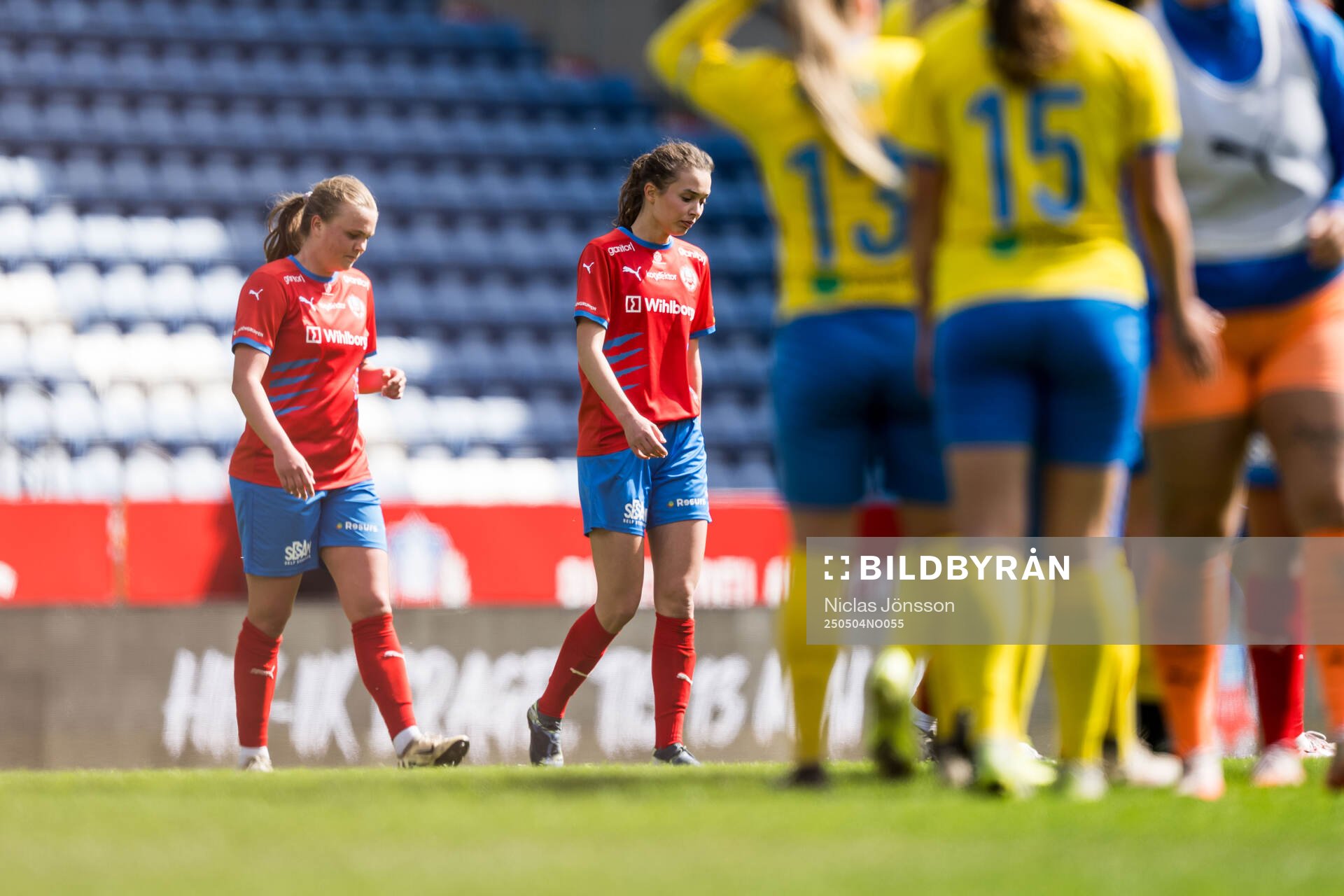 Helsingborgs Arna Thrainsdottir och Maja Nilsson deppar