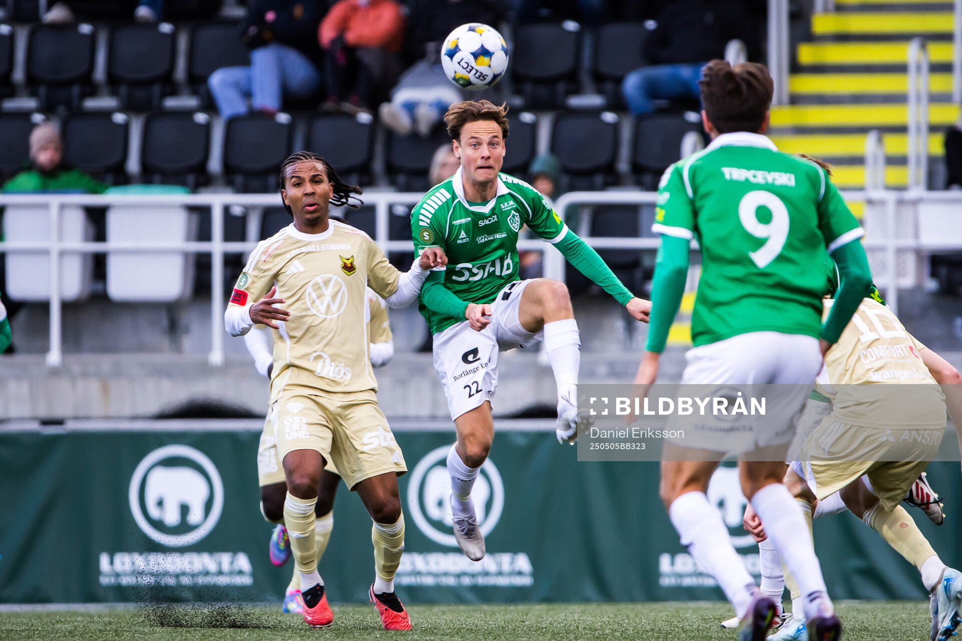 Östersunds Nebiyou Perry och Brages Cesar Weilid