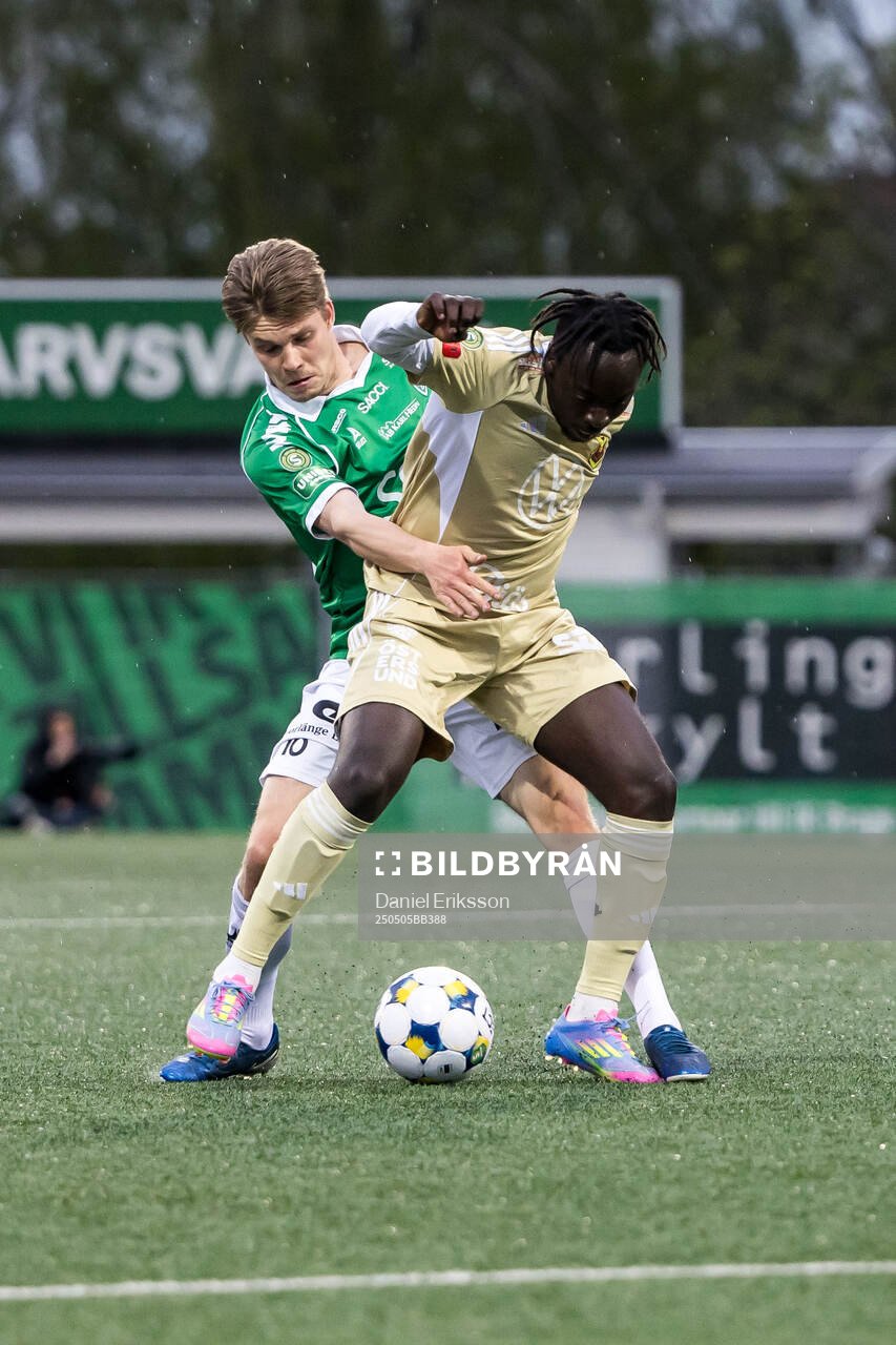 Brages Gustav Berggren och Östersunds Kalipha Jawla