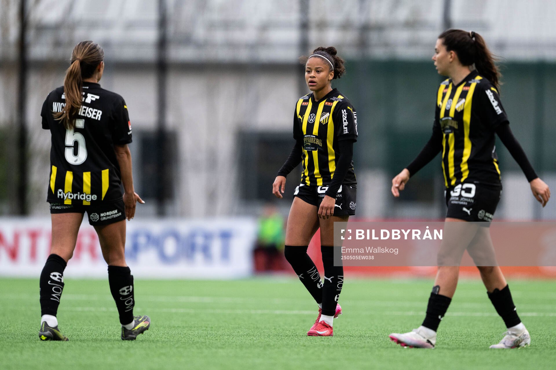 Häckens Felicia Schröder under fotbollsmatchen i Damallsvenskan mellan Hammarby och Häcken den 5 maj 2025 i Stockholm. 
