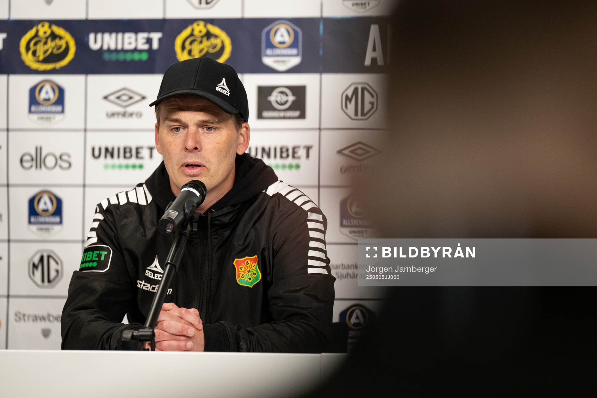 GAIS tränare Fredrik Holmberg under presskonferensen efter fotbollsmatchen i Allsvenskan mellan Elfsborg och GAIS den 5 maj 2025 i Borås. 