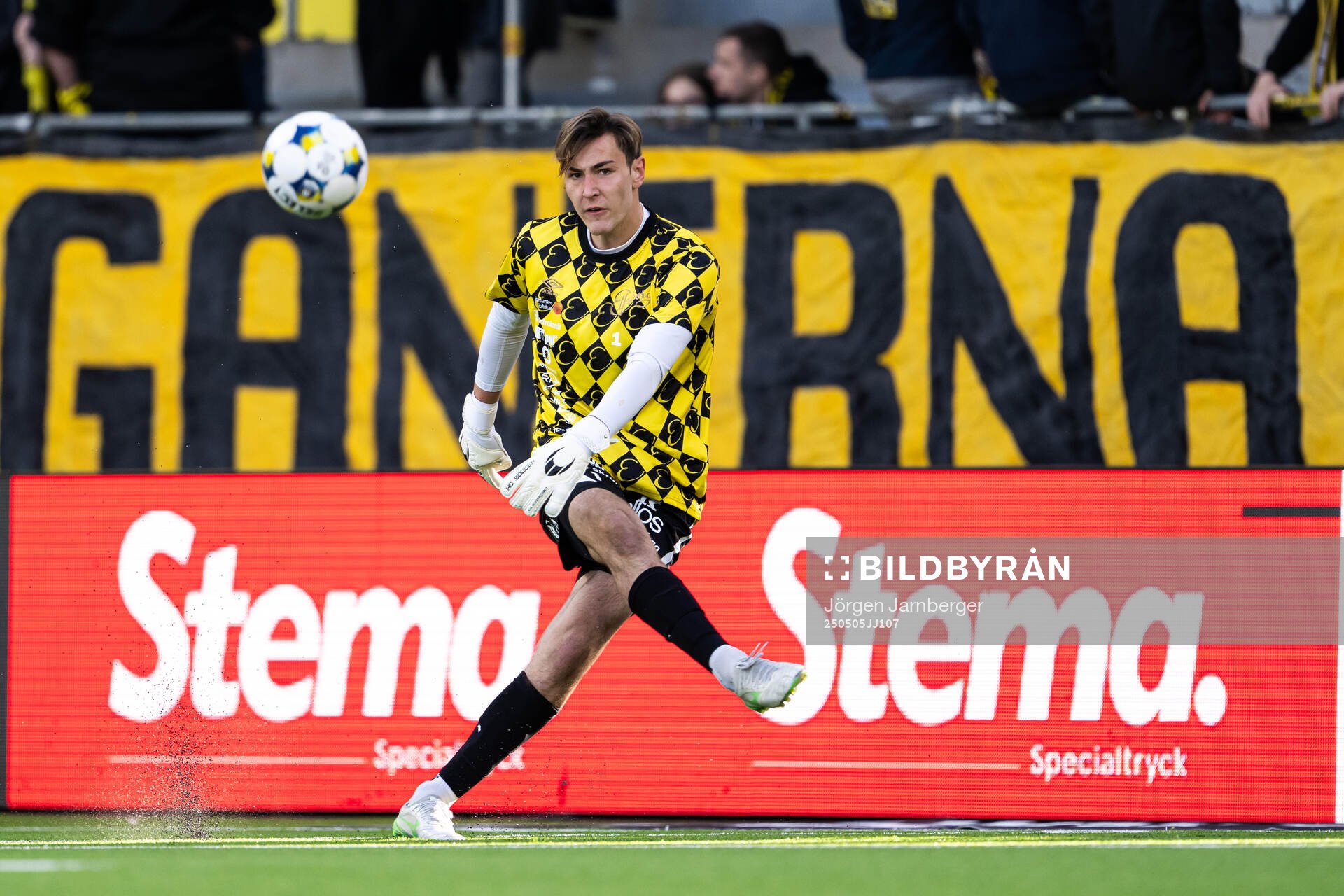 Elfsborgs målvakt Simon Eriksson