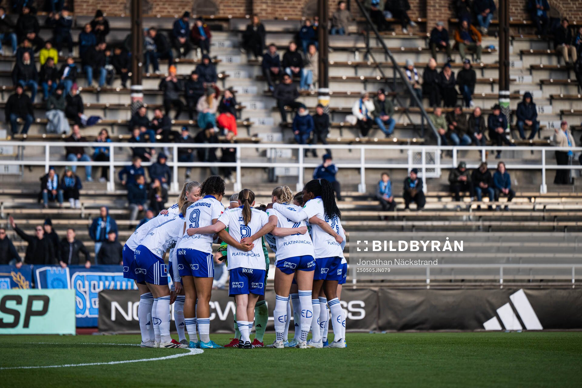 IFK Norrköpings spelare under fotbollsmatchen i Damallsvenskan mellan Djurgården och IFK Norrköping den 5 maj 2025 i Stockholm.