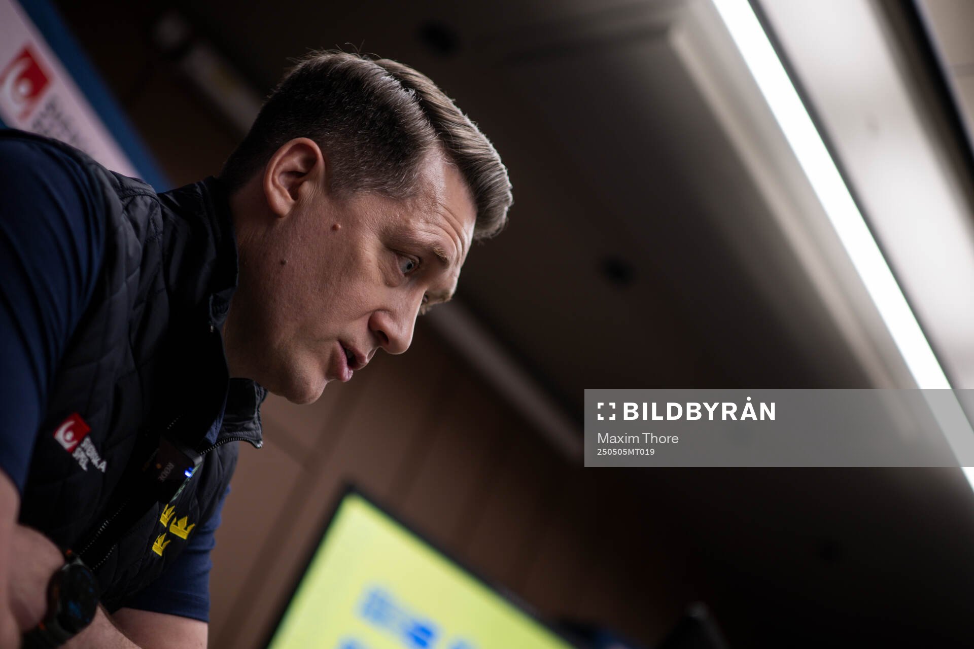 Sam Hallam, head coach of the Swedish men's national ice