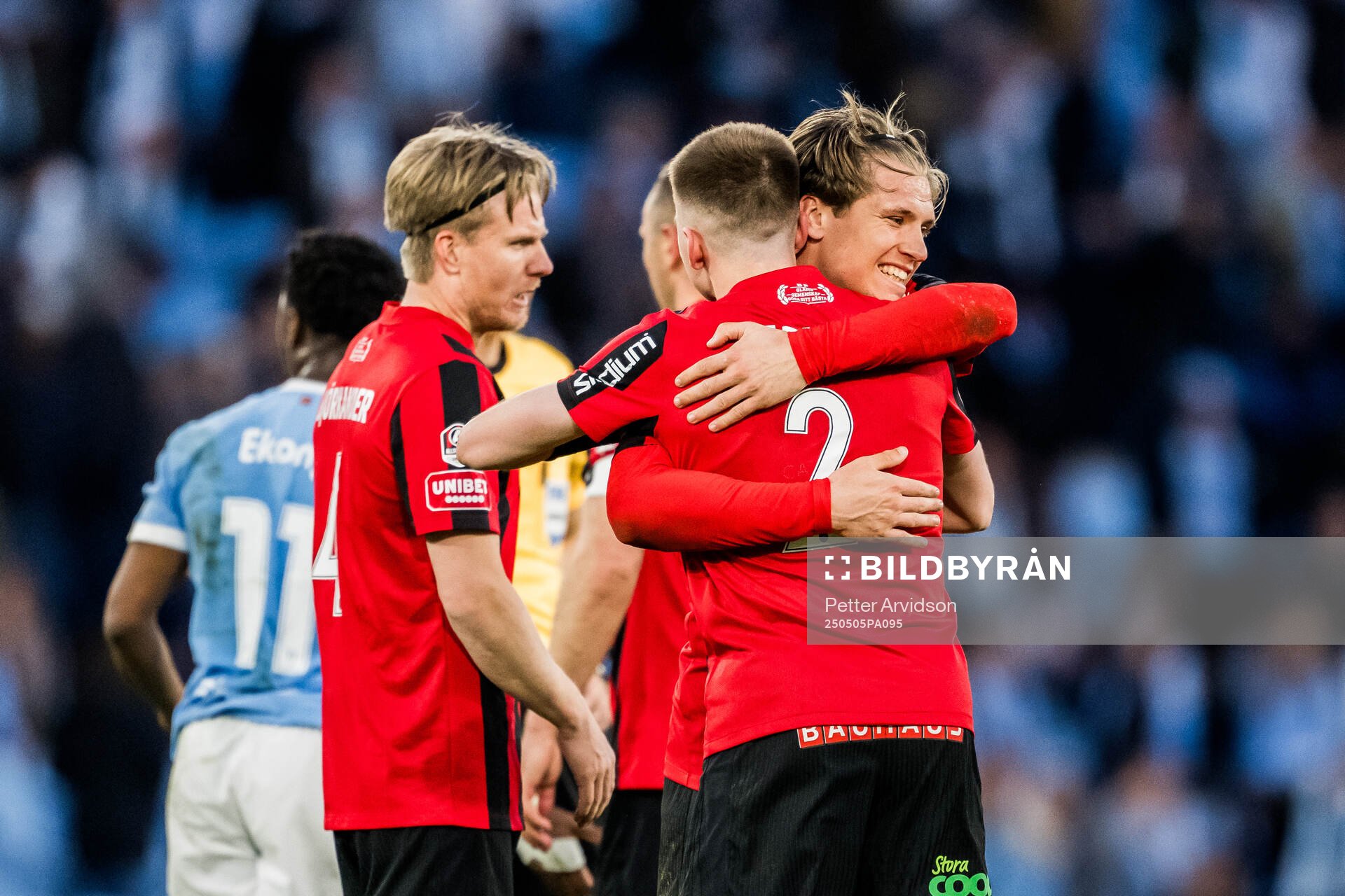 Brommapojkarnas Hlynur Freyr Karlsson och Wilmer Odefalk