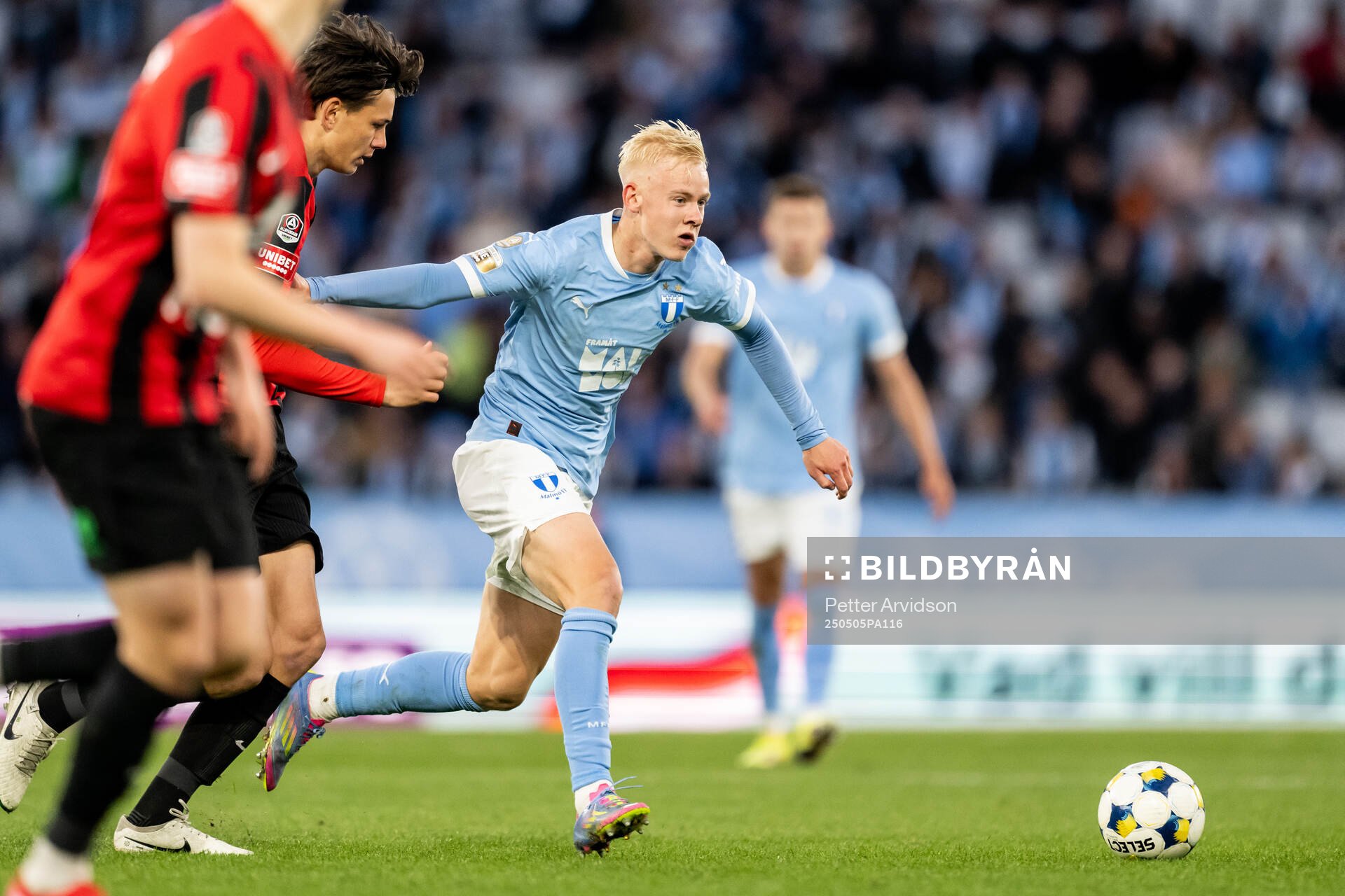 Malmö FFs Otto Rosengren under fotbollsmatchen i Allsvenskan mellan Malmö FF och Brommapojkarna den 5 maj 2025 i Malmö. 