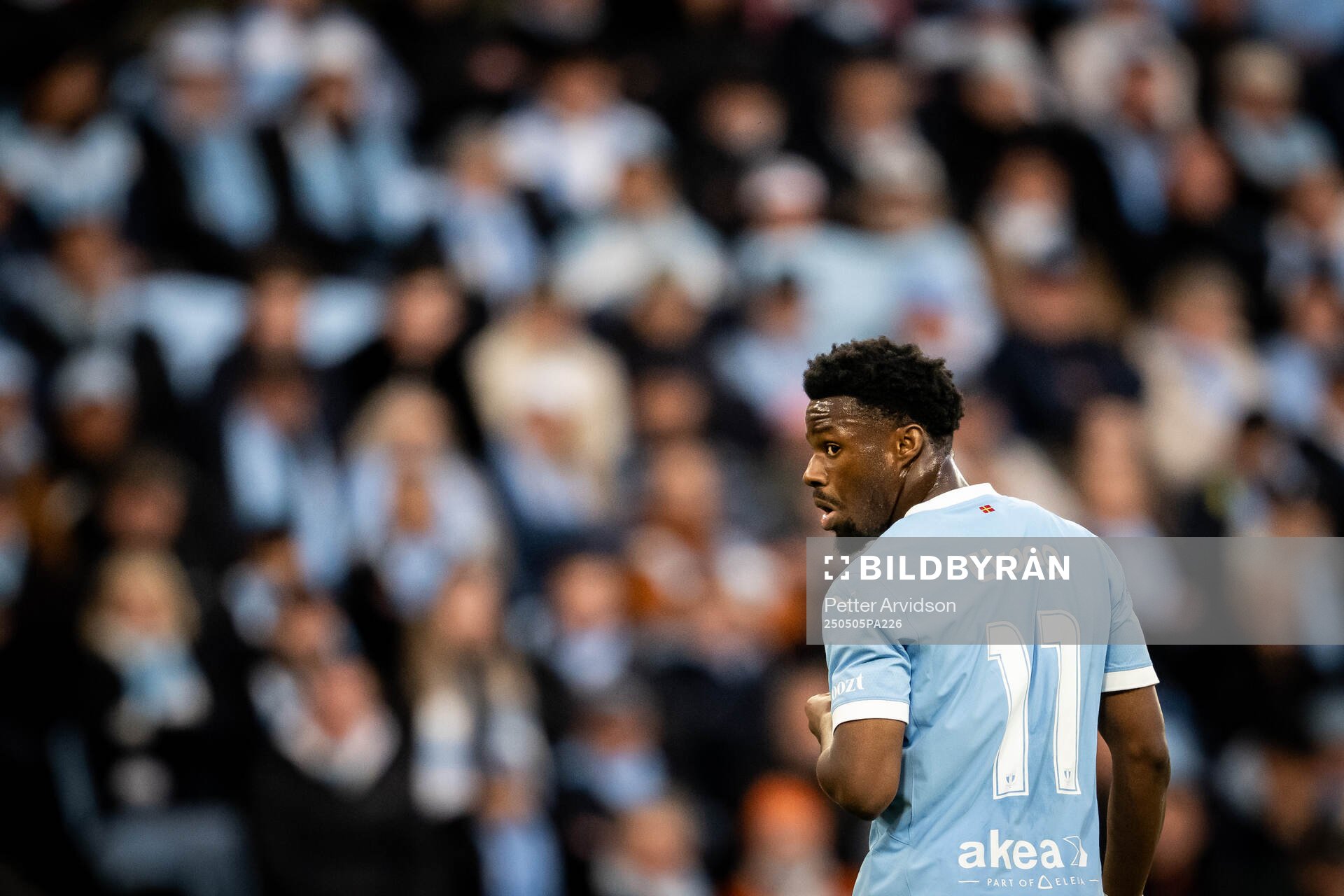 Malmö FFs Emmanuel Ekong under fotbollsmatchen i Allsvenskan mellan Malmö FF och Brommapojkarna den 5 maj 2025 i Malmö. 